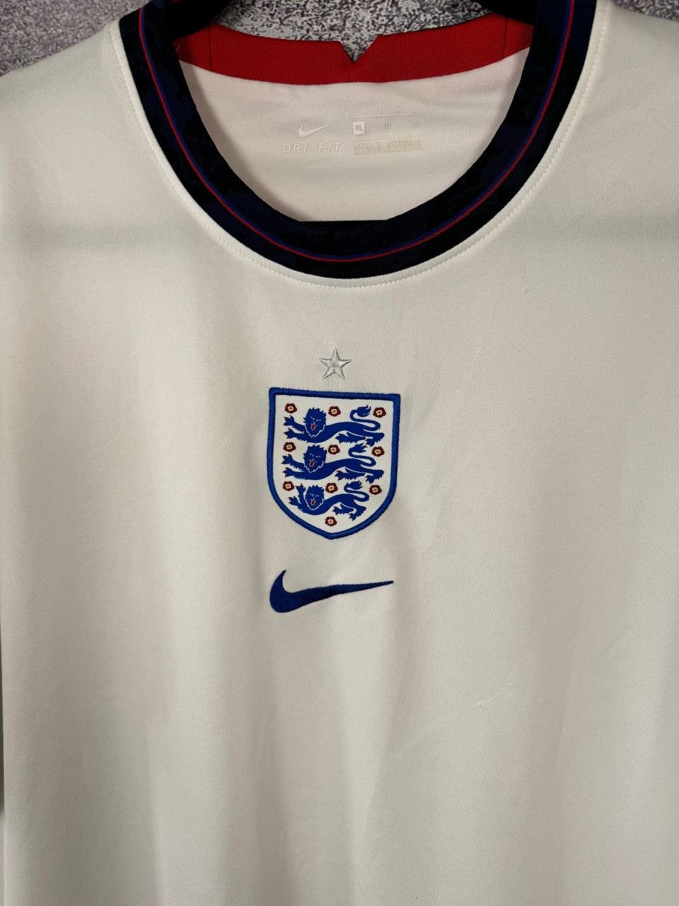 Nike England National Team 2020 Home Nike Soccer Jersey Blokcore Size US XL / EU 56 / 4 - 6 Thumbnail
