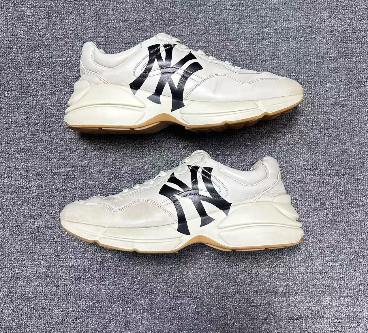Gucci Gucci Rhyton Low-top Sneakers in Beige Size US 12 / EU 45 - 1 Thumbnail