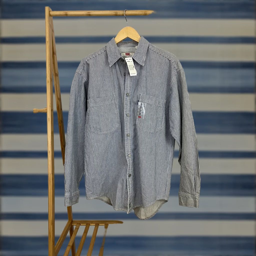 Levi's NWT Levi's Railroad Conductor Striped Button-Down Long Sleeve Shirt M - Vintage Blue/White, Mens, Button-Up, Levi's Shirt Size US M / EU 48-50 / 2 - 1 Thumbnail