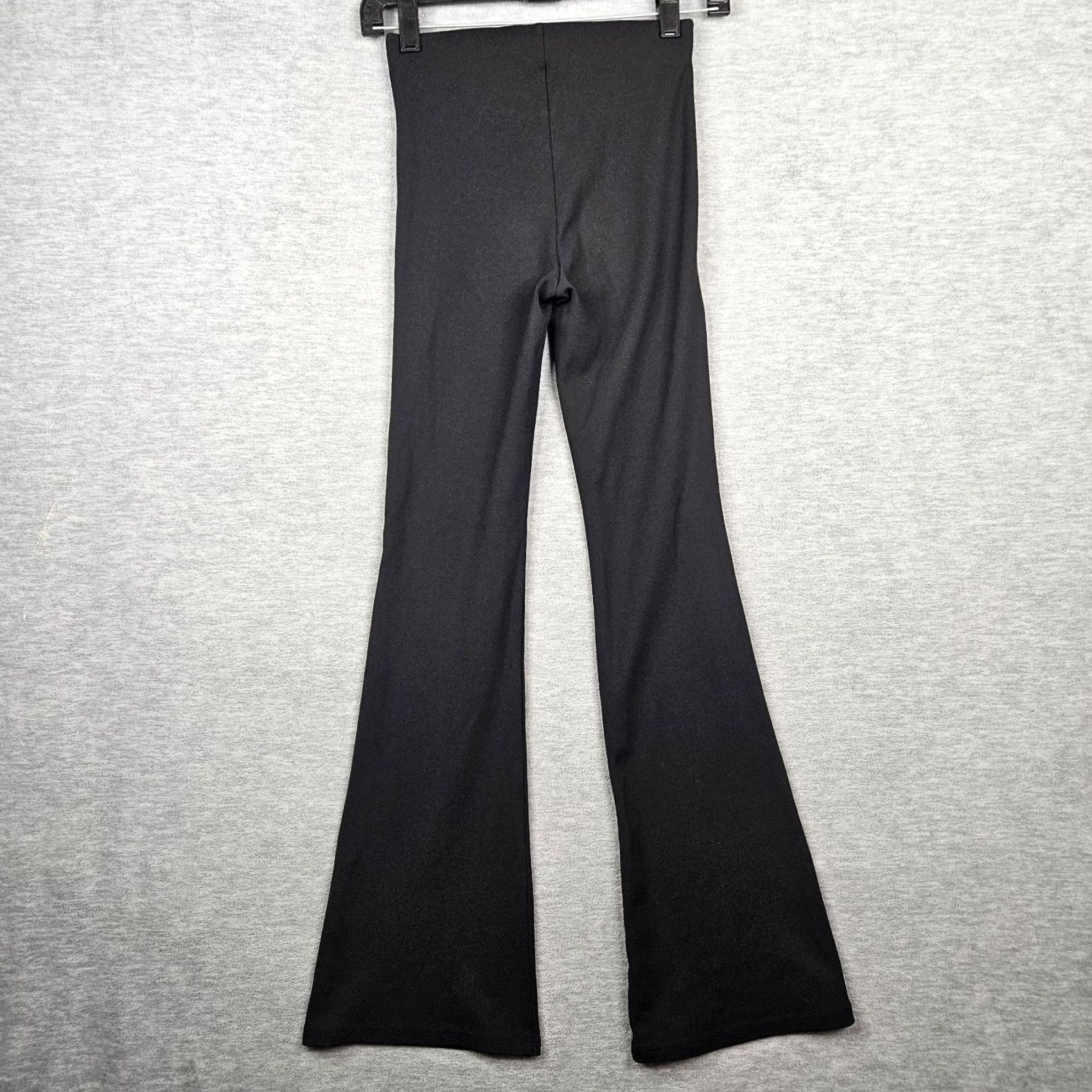 Vintage Wilfred Black Mid-Rise Flared Leg Pull-On Elastic Waist Pant 2XS Womens Adult Pants Casual Black Flared Leg 2XS Wilfred Womens Denim? Size 24" / US 00 / IT 34 - 2 Thumbnail
