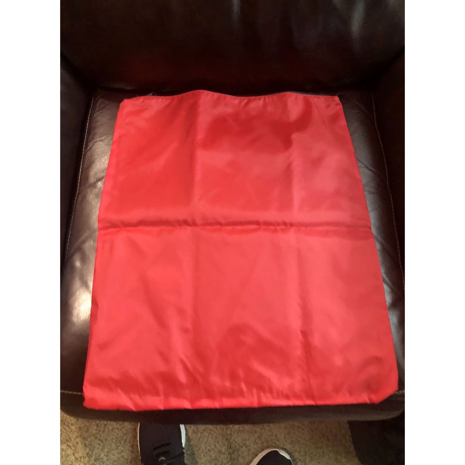 Vintage Fox Backpack Pouch Bag Mens Red Nylon Vinyl Zip Closure Casual Shoe Zipper Bag Fox Clothing Size ONE SIZE - 6 Thumbnail