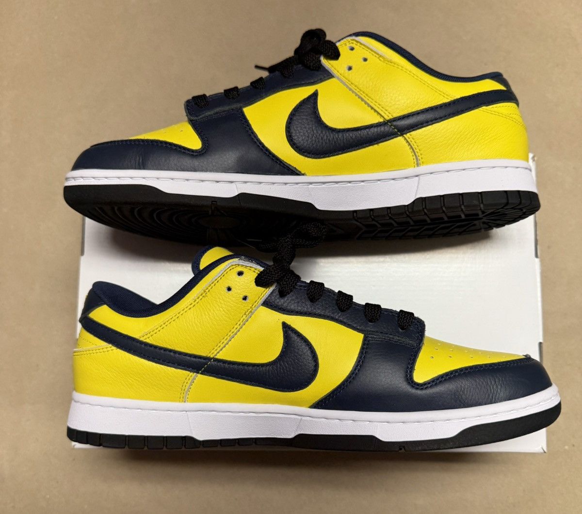 Nike Nike Dunk Low By You Michigan SB men’s size 11.5 shoes Rare! Size US 11.5 / EU 44-45 - 2 Thumbnail