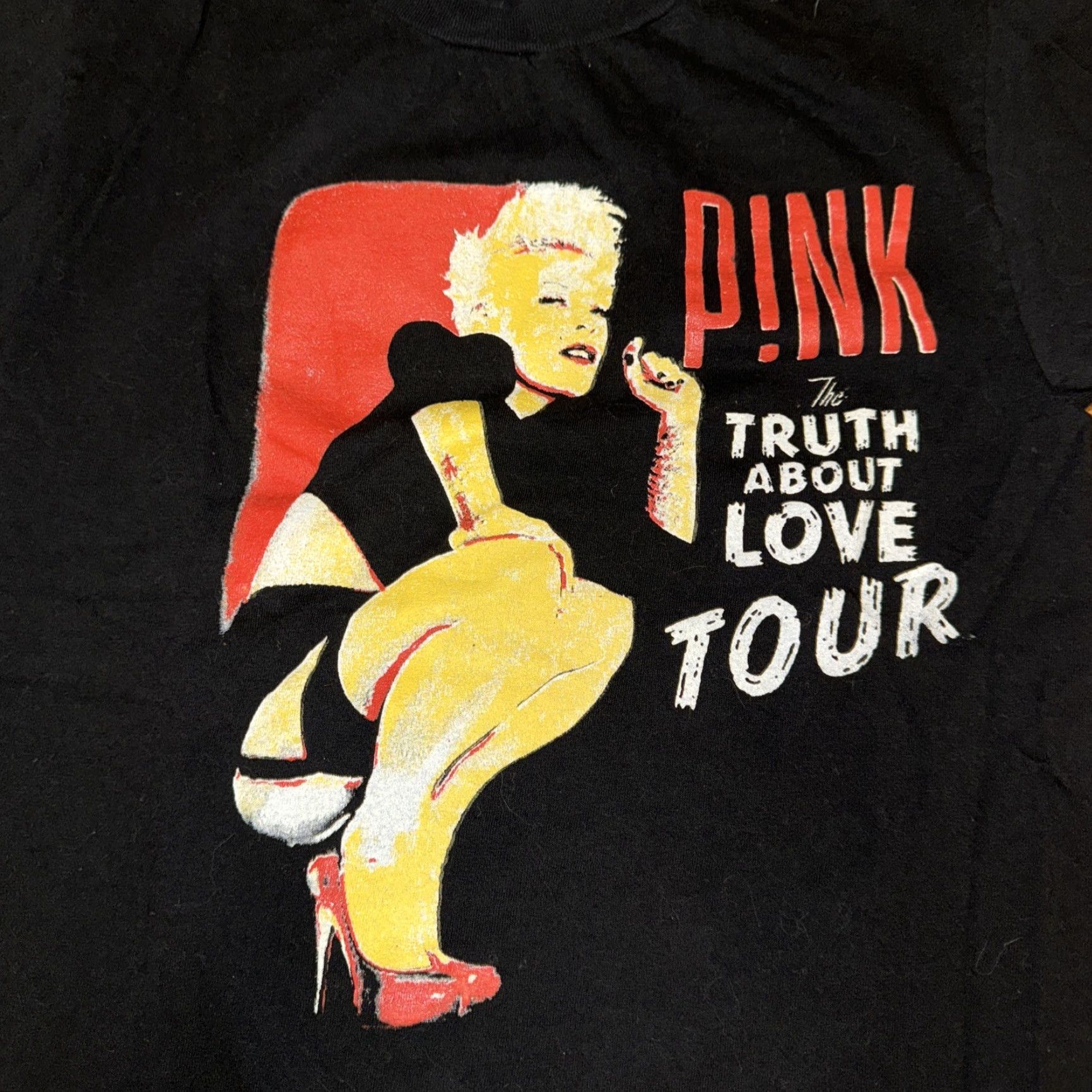 Pinko VINTAGE P!nk T-Shirt Men Small Black 17x24 Regular Fits PINK Y2K Your T-Shirt Size US S / EU 44-46 / 1 - 2 Thumbnail