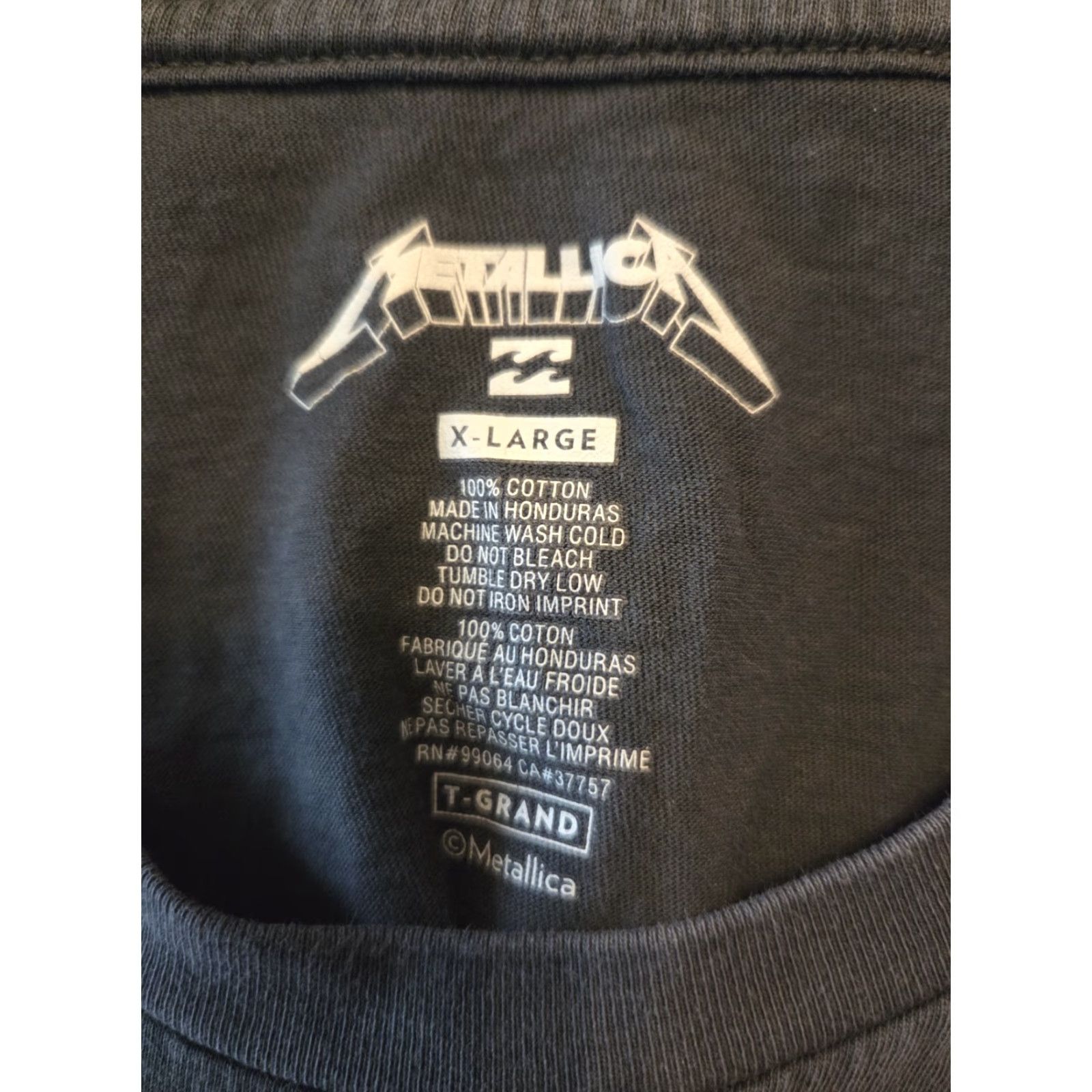 Vintage VINTAGE Metallica Ride The Lightning Charcoal Gray Short Sleeve T Shirt XL Mens Crew Neck Graphic Print 80s Rock Band T-Shirt Size US XL / EU 56 / 4 - 2 Thumbnail