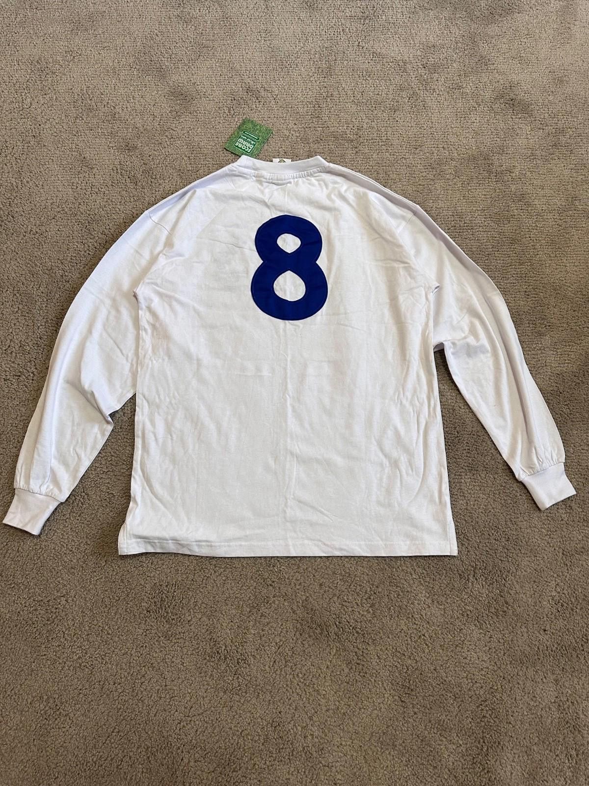 Designer Leeds United 1972 FA Cup Final No 8 Retro Shirt Size US XL / EU 56 / 4 - 7 Thumbnail