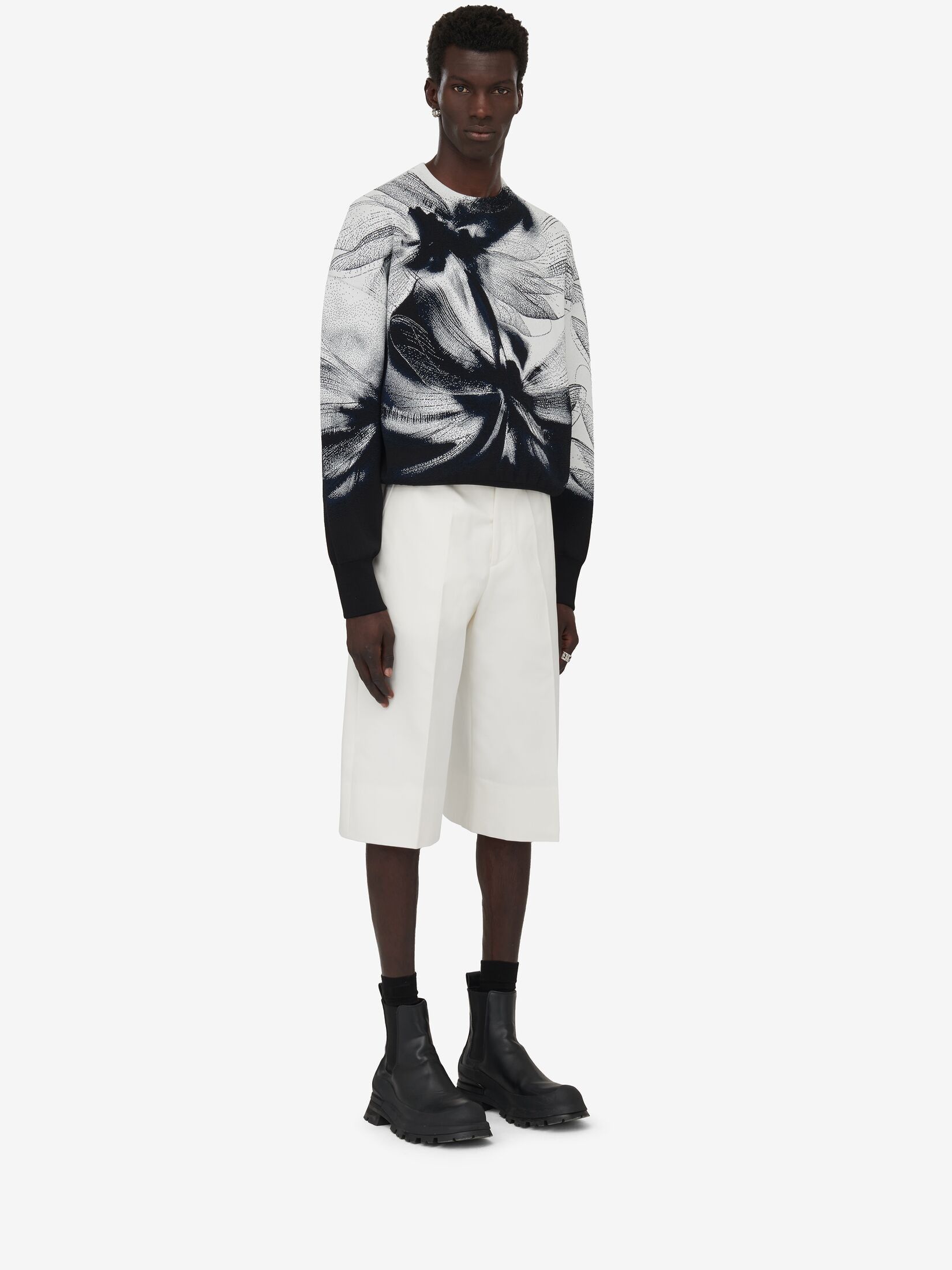 Alexander McQueen o1w1db10725 Dragonfly Jumper in Multicolor Size US XL / EU 56 / 4 - 3 Thumbnail