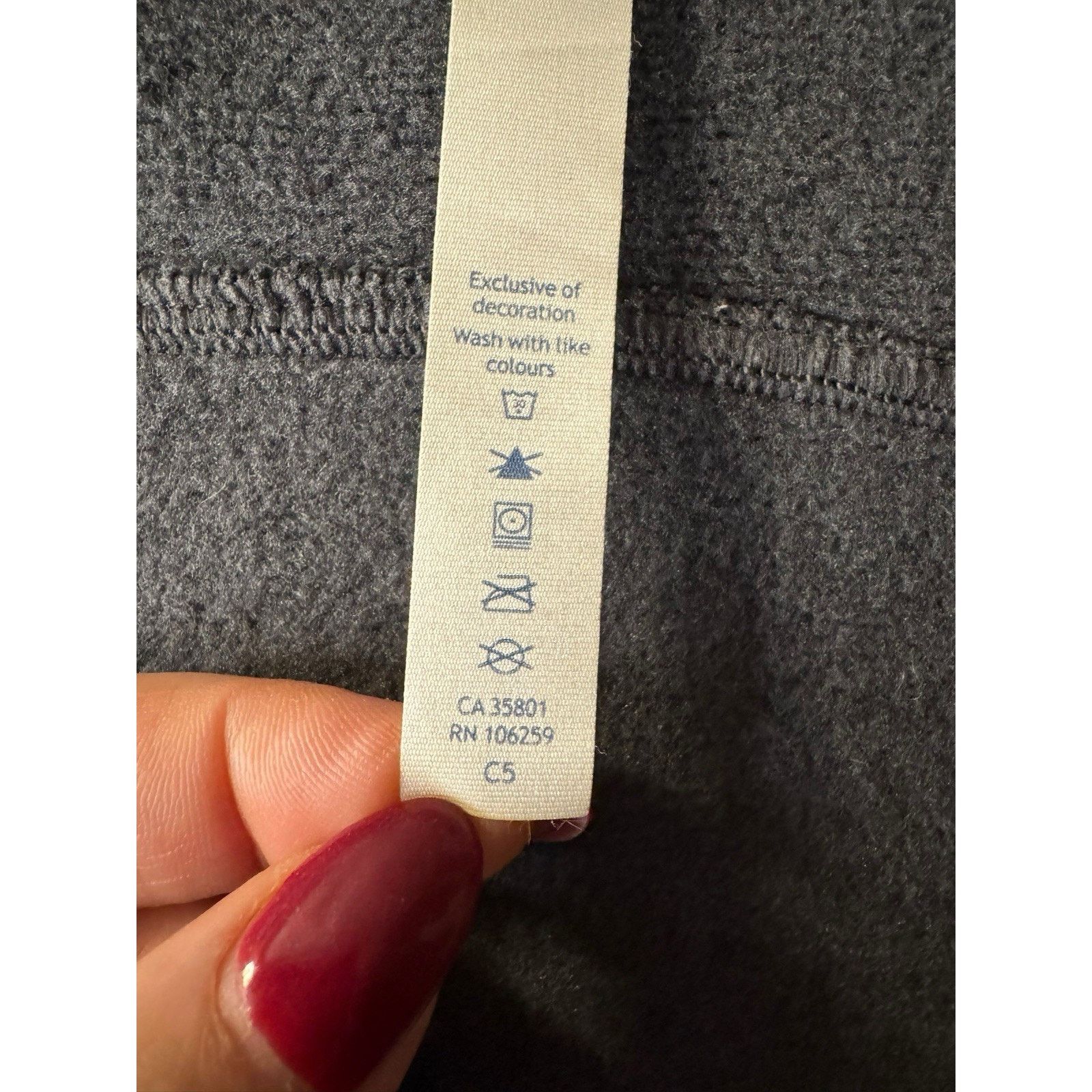 Lululemon Lululemon Its Fleecing Cold Full Zip Fleece Jacket Gray Size M / US 6-8 / IT 42-44 - 11 Thumbnail