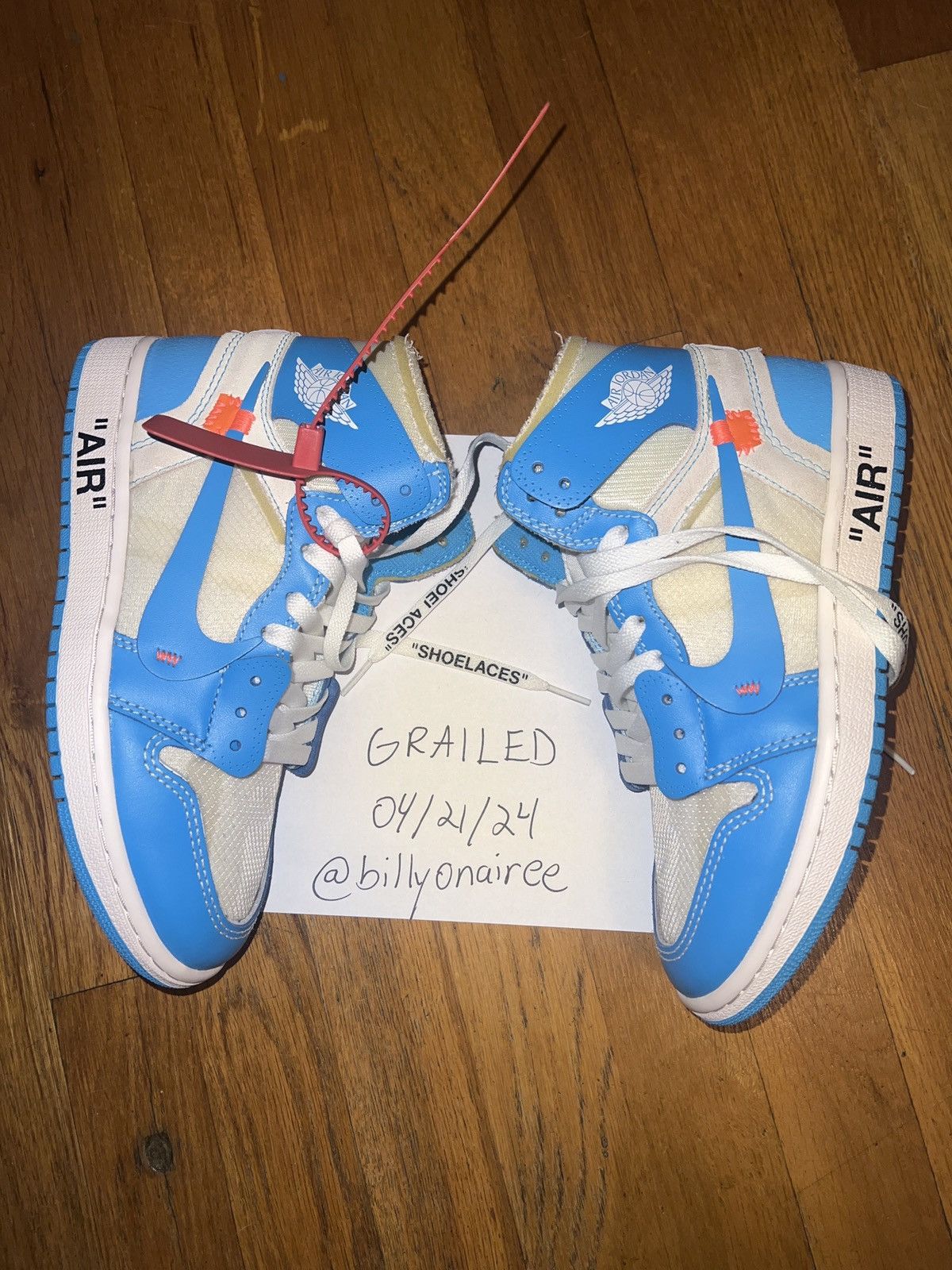 Off White Jordan 1 UNC