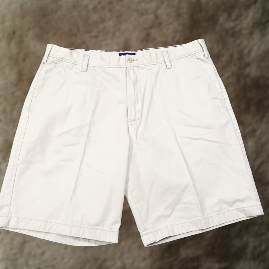 Nautica Nautica Shorts Mens 38 Beige Chino Cotton Flat Front Casual 9 Inseam Pockets Size US 38 / EU 54 - 1 Thumbnail