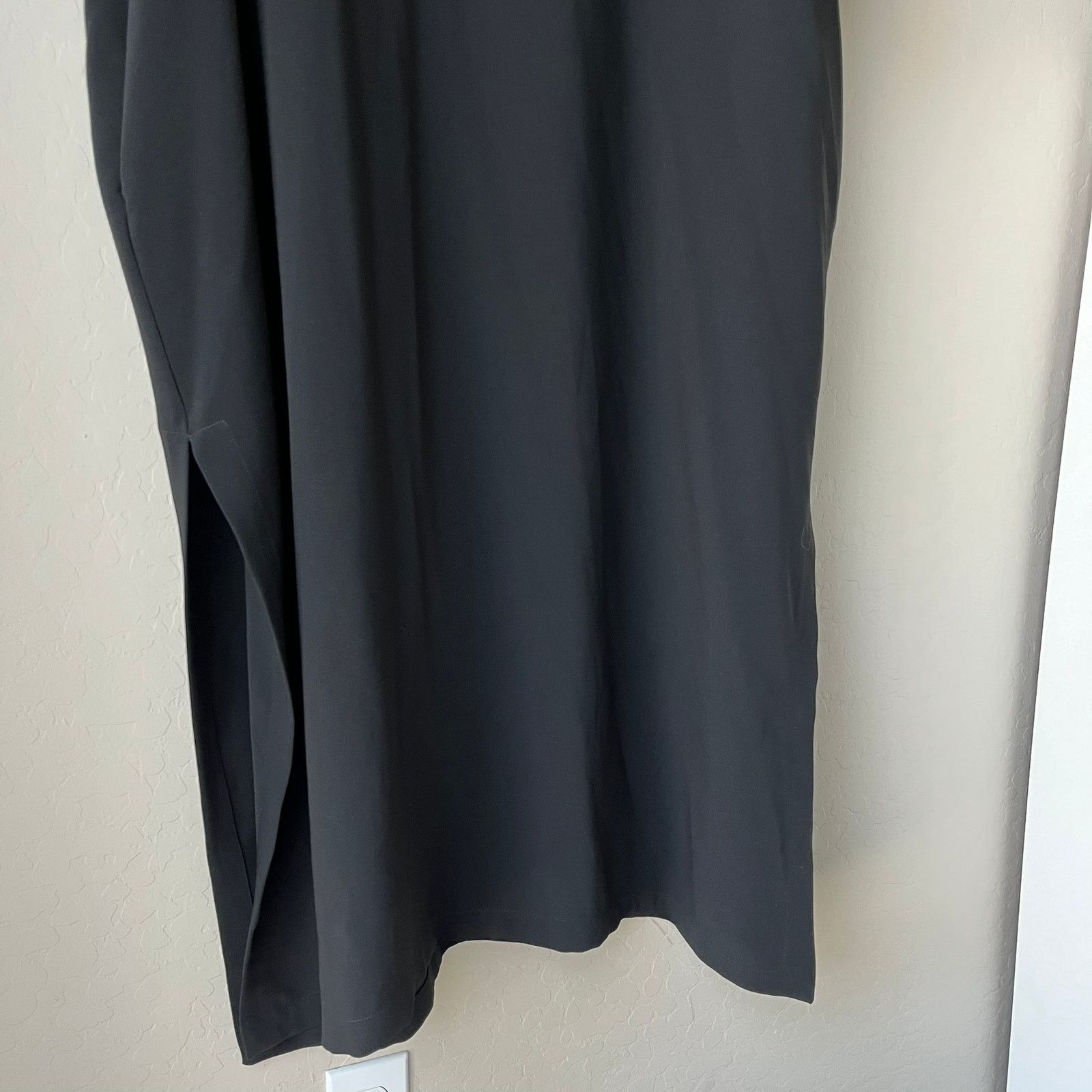 Shaina Mote Shaina Mote Dress Black Short Sleeve Relaxed Midi Dress OS Size ONE SIZE - 4 Thumbnail