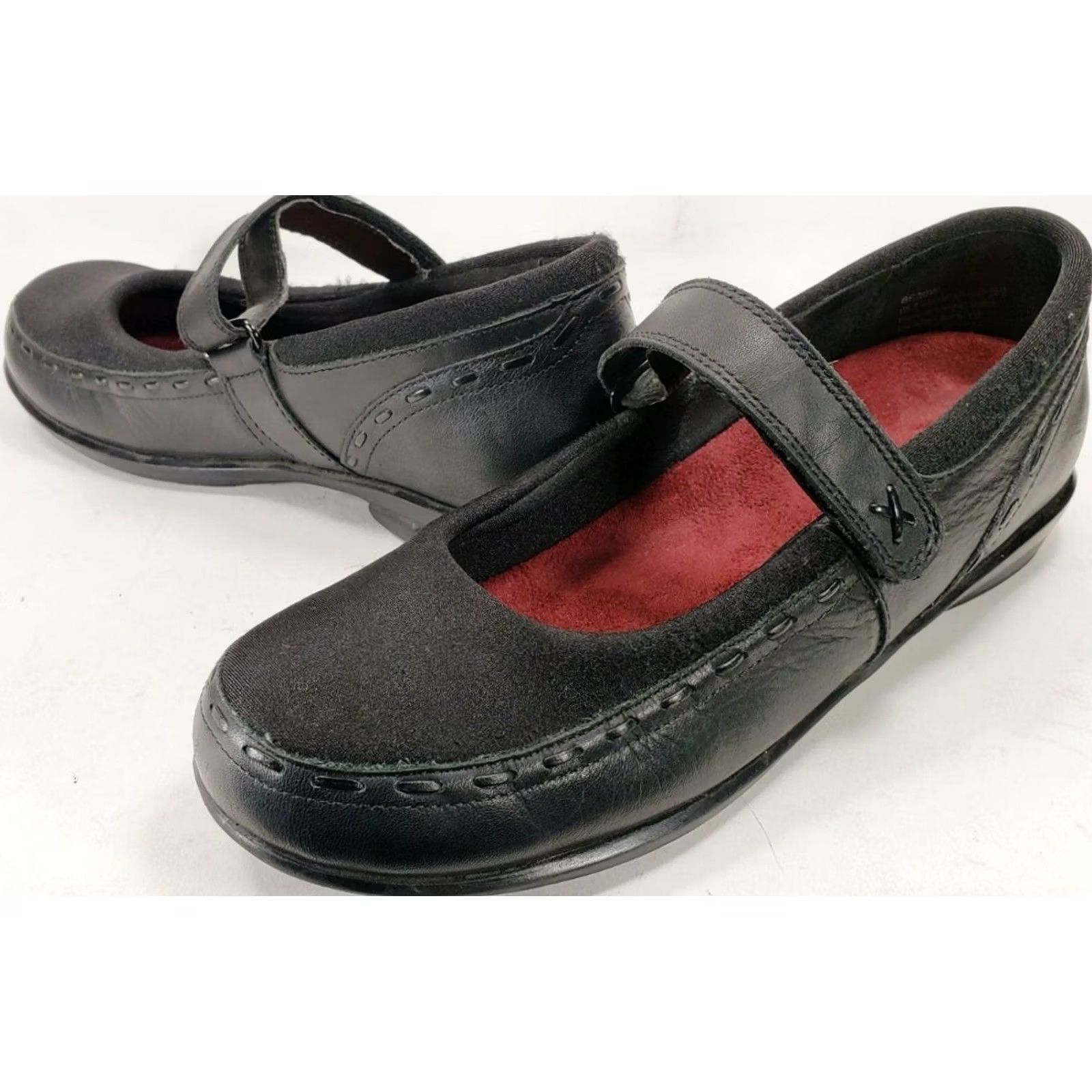 Aetrex Aetrex Berries Women's Mary Jane SZ 7.5M Black Leather & Neoprene Comfort Orthotic Flat Slip Resistant Casual Workwear Mens Womens Girls? Size ONE SIZE - 2 Thumbnail