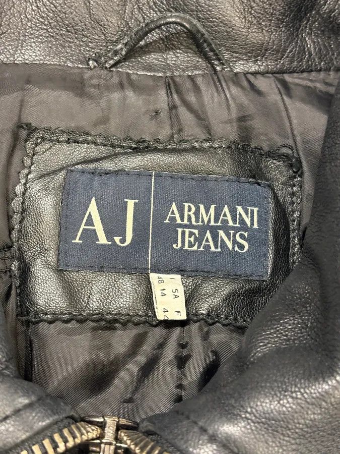 Armani 2000s Armani Black Leather Puffer Jacket Size US S / EU 44-46 / 1 - 10 Thumbnail