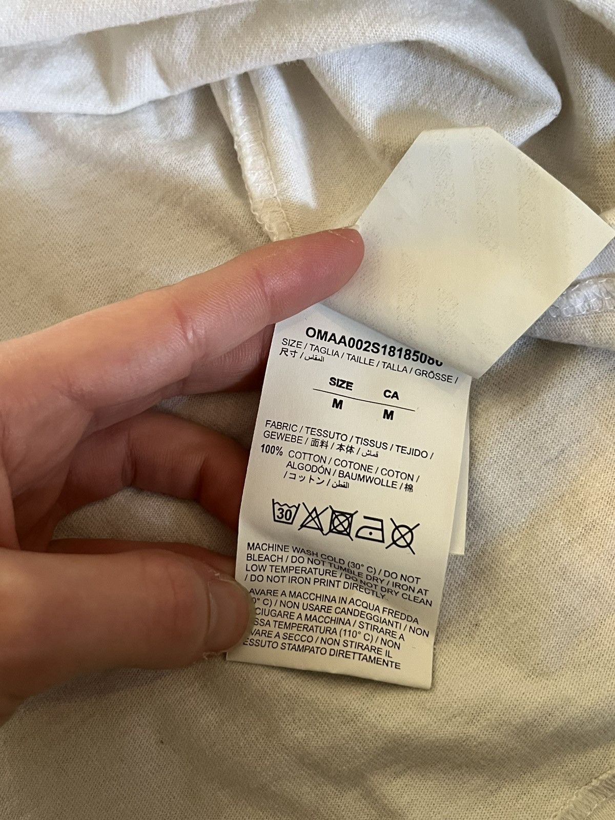 Off-White Off-White classic white T-shirt w graphic back Size US M / EU 48-50 / 2 - 7 Thumbnail