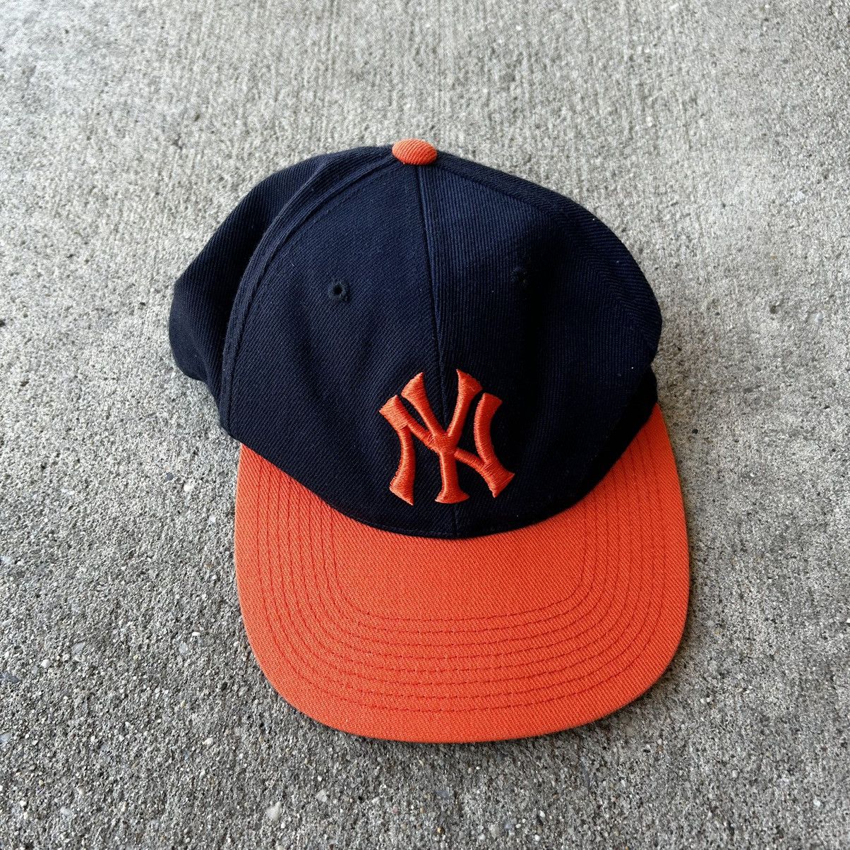 New York Yankees × Sports Specialties × Vintage Mid90s, New York Yankees sports specialties fitted Size ONE SIZE - 1 Thumbnail