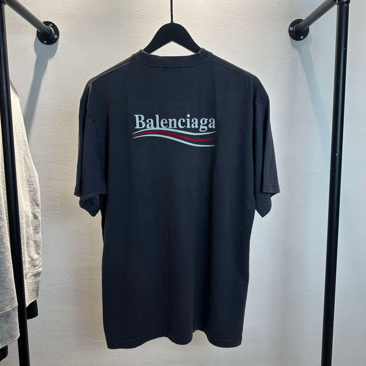 Balenciaga BALENCIAGA EMBROIDERED POLOTICAL CAMPAIGN LOGO T SHIRT Size US XS / EU 42 / 0 - 2 Thumbnail