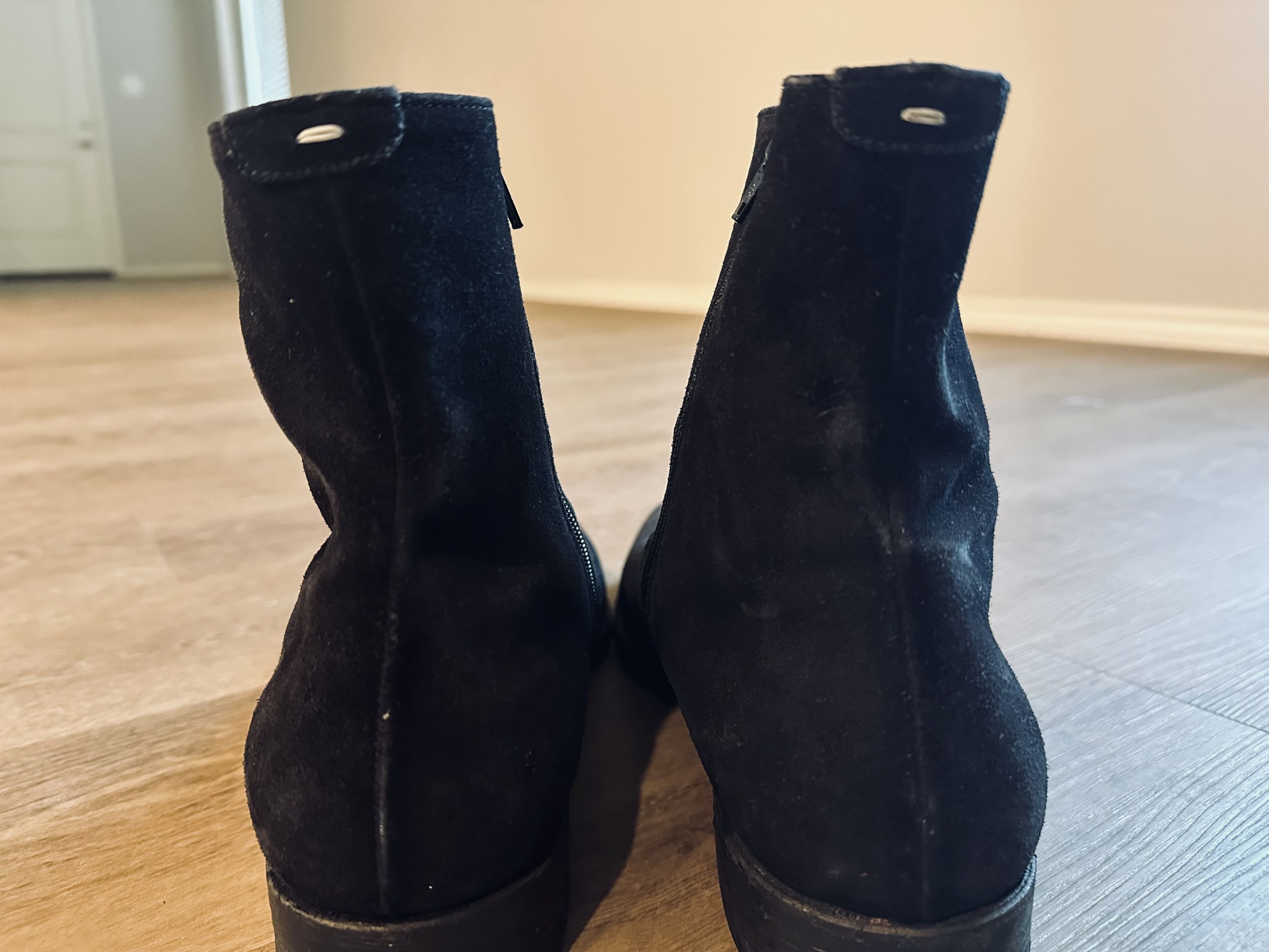 Maison Margiela Maison Margiela Black Chelsea Boot Size US 11 / EU 44 - 8 Thumbnail