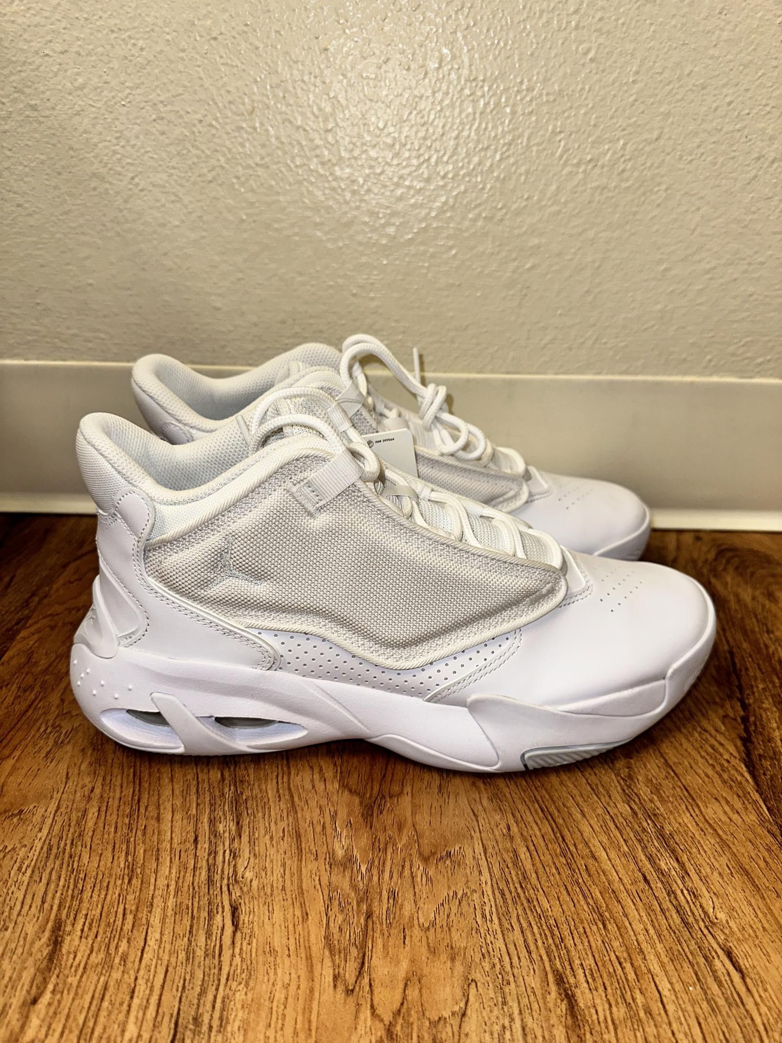 Nike Jordan Max 4 Aura Shoes Pure Platinum Sample