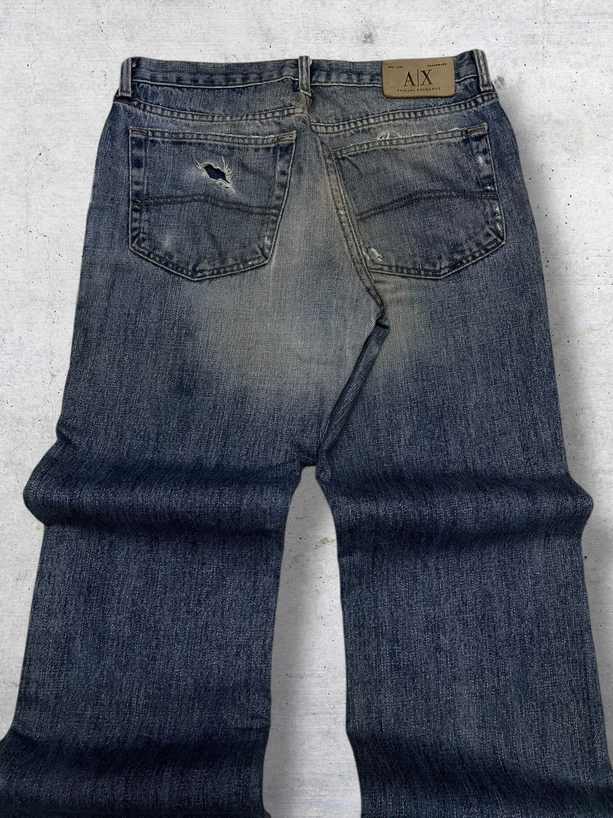 Armani Exchange VINTAGE ARMANI EXCHANGE FAMOUS DESIGNER DISTRESSED MUDWASH Size US 30 / EU 46 - 12 Thumbnail