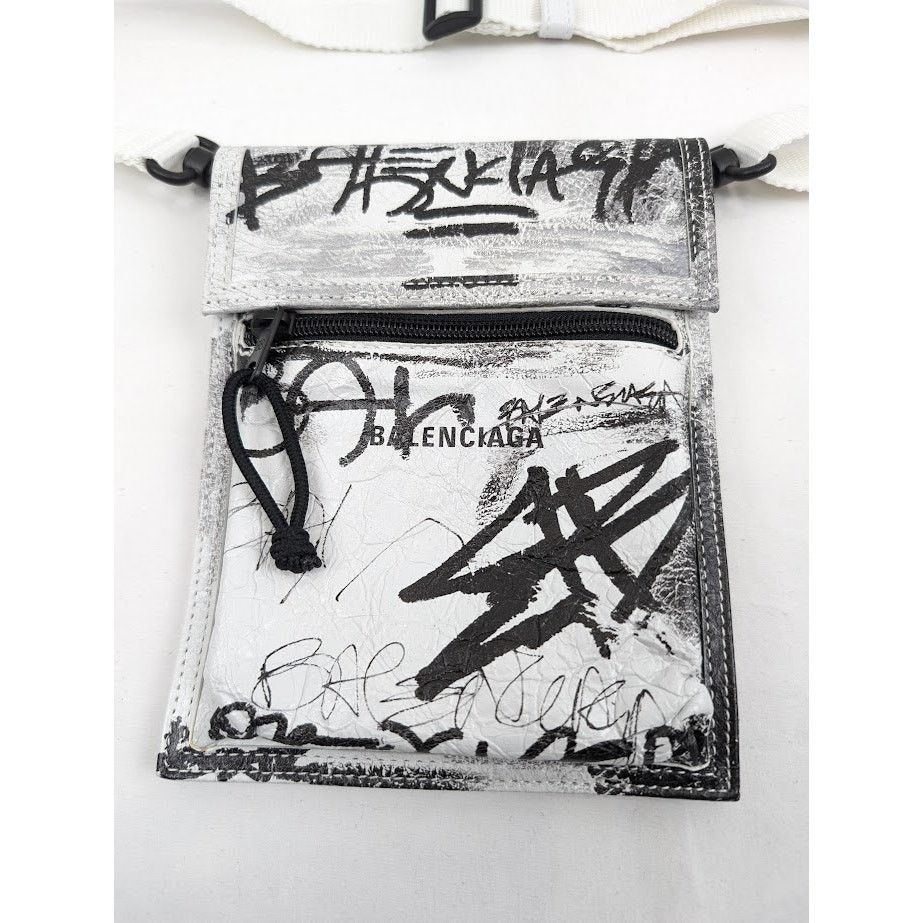 Balenciaga o1rshd1 Q:2 / Size: OS / Explorer Small Pouch Strap Graffiti Size ONE SIZE - 2 Thumbnail