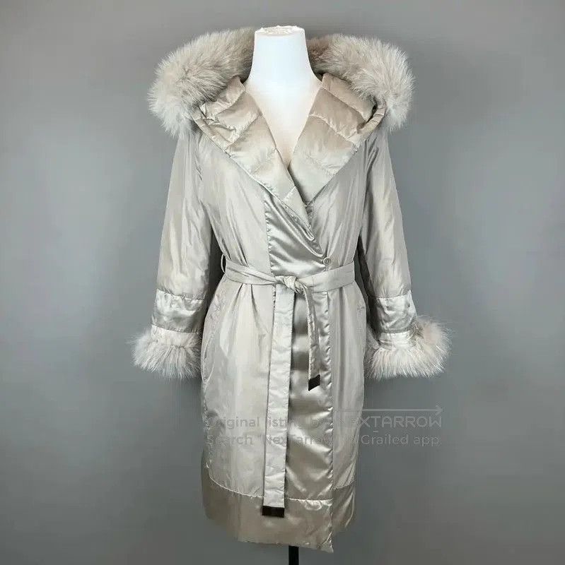 Max Mara MaxMara Champagne Quilted Women's Down Jacket . Size M / US 6-8 / IT 42-44 - 3 Thumbnail