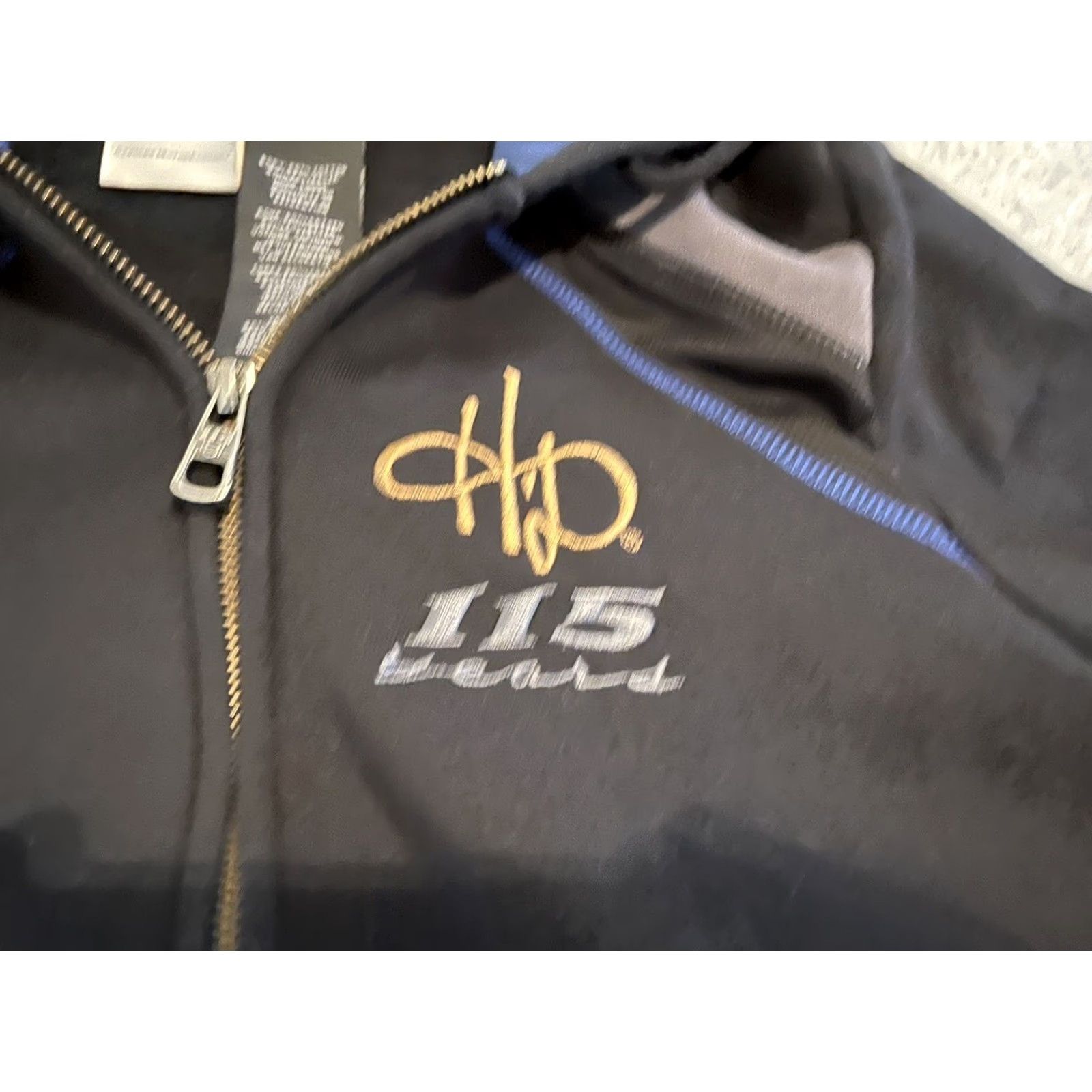 Harley Davidson Harley-Davidson Black Full Zip Hoodie Sweater 115 Years Eagle Size Small Womens Hoodie Zip Black 115 Years Harley-Davidson Shirt? Size S / US 4 / IT 40 - 2 Thumbnail