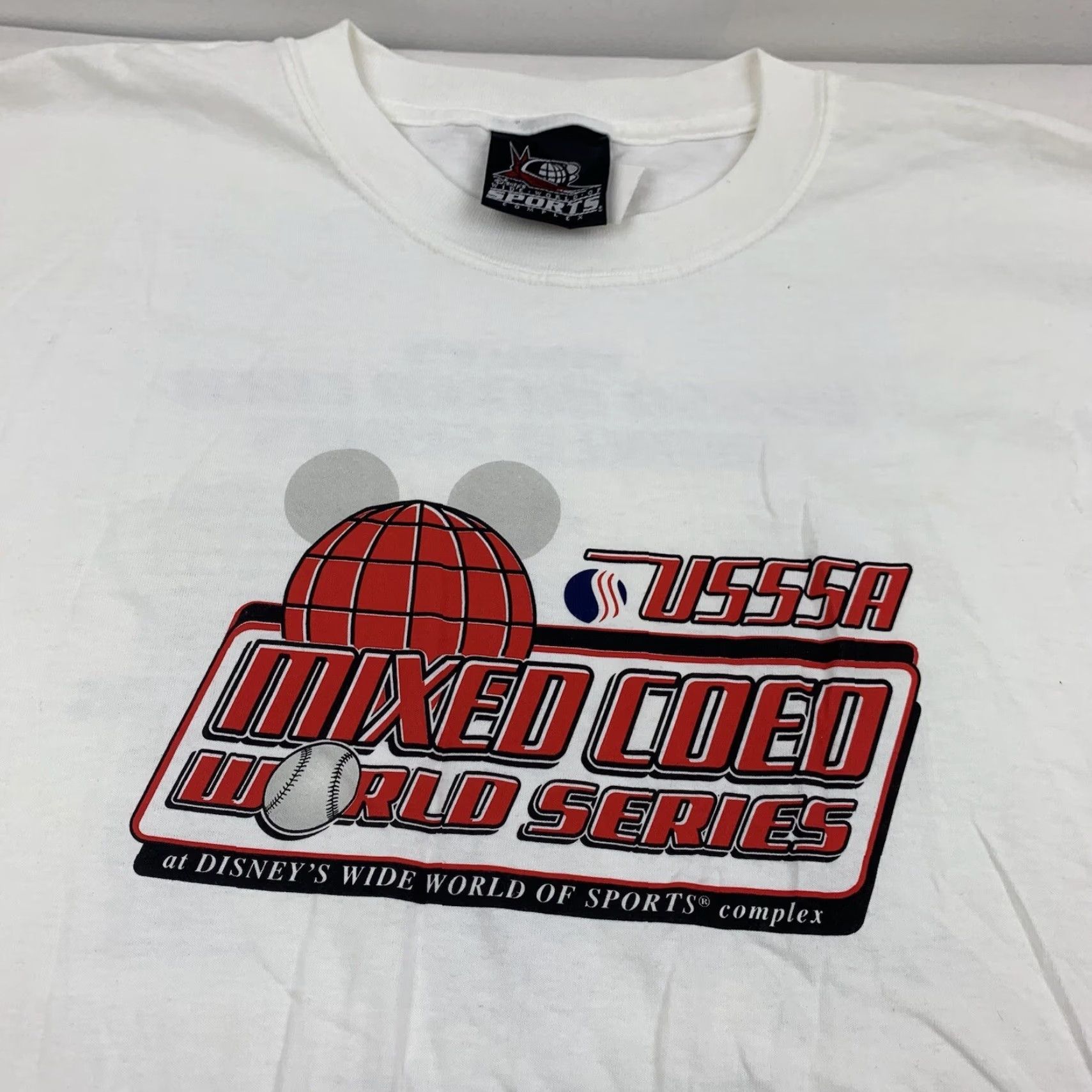 Disney VINTAGE Walt Disney World USSSA Baseball T Shirt Adult 2XL White Crew Neck Short Sleeve World Series Mens Size US XXL / EU 58 / 5 - 4 Thumbnail