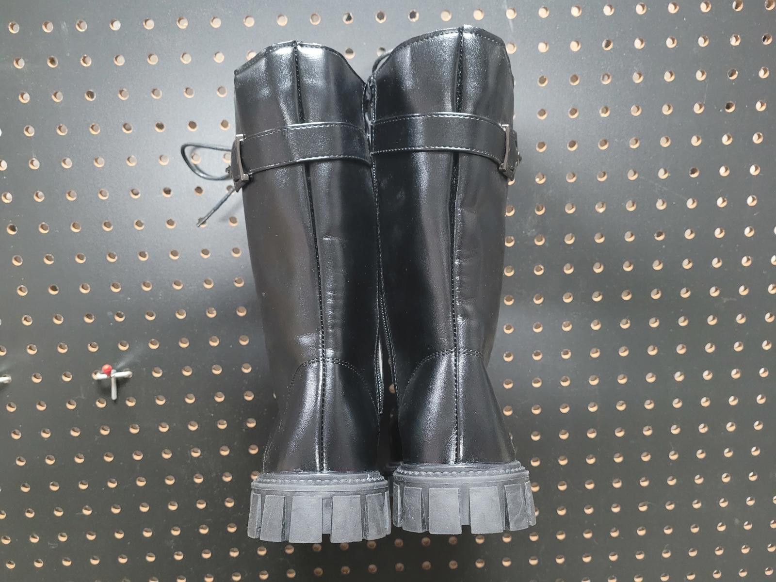 Unknown London Sleek Black Woman's Combat Boots - Act Fast Size US 7.5 / IT 37.5 - 5 Thumbnail
