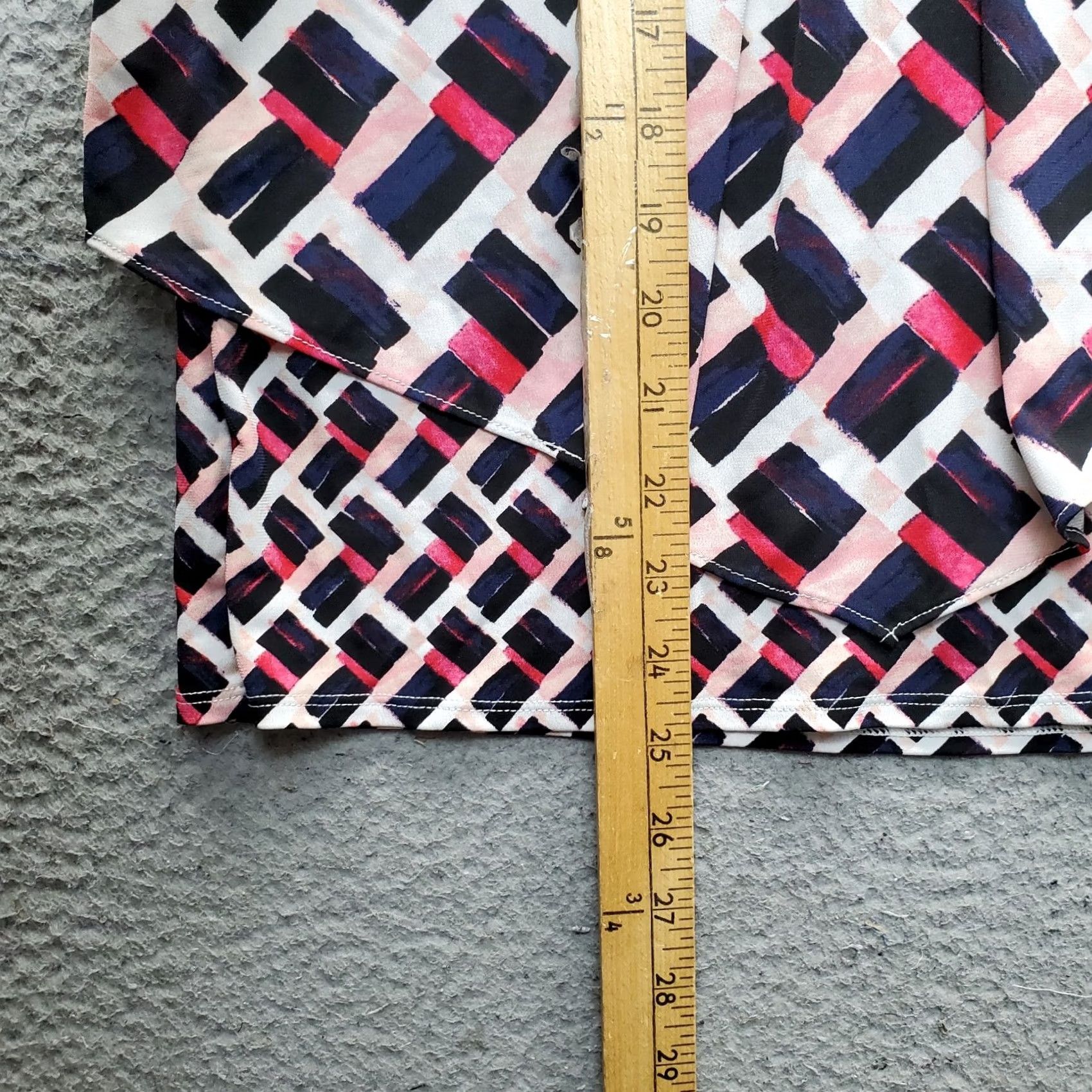 White House Black Market White House Black Market Blouse Womens M Multicolor Patterned Pleated Keyhole Back Shirt Adult Womens M Multicolor Geometric Sleeveless Size M / US 6-8 / IT 42-44 - 3 Thumbnail