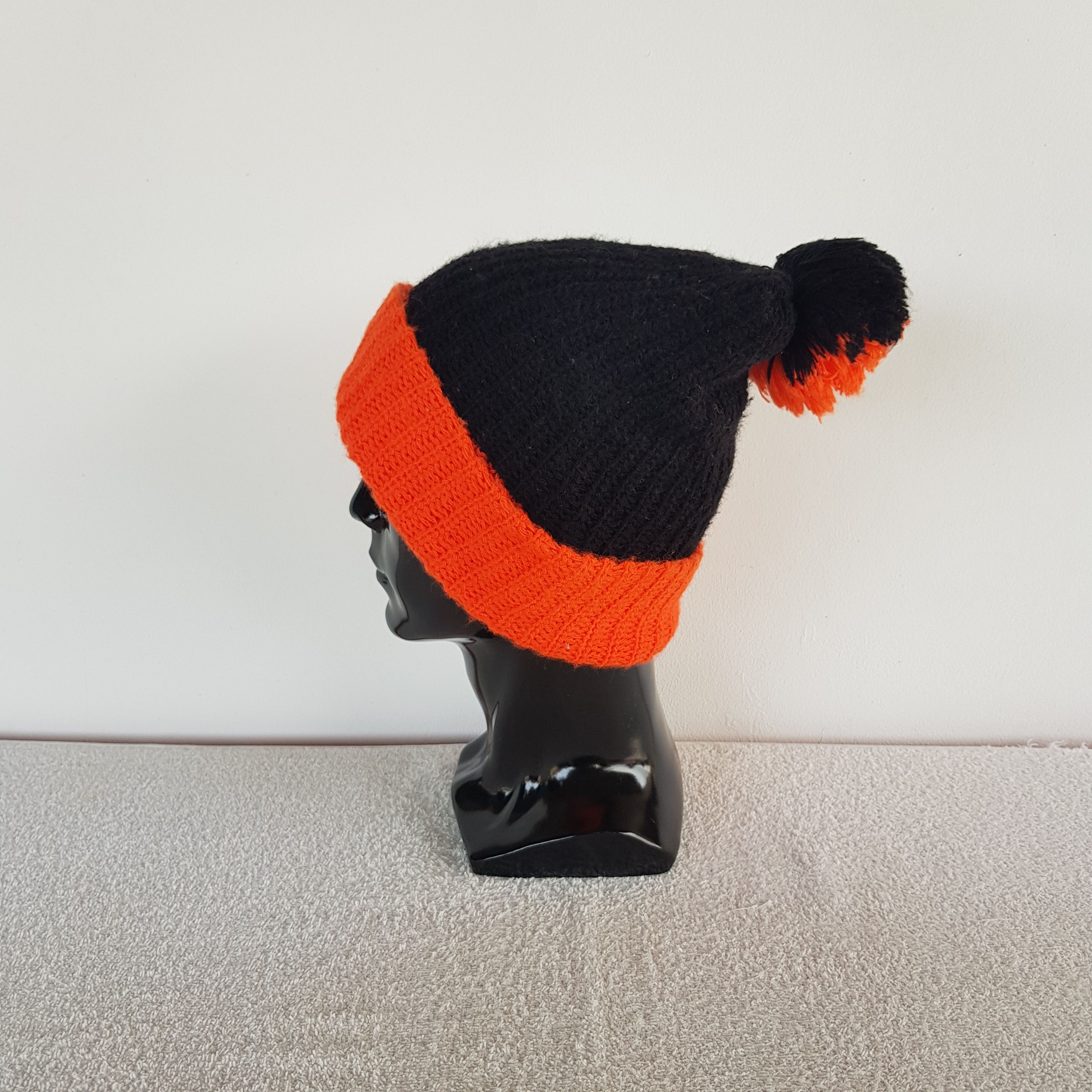 Homespun Knitwear Vintage 70s Craft with Pride Beanie Knit USA Snow Caps Hats Size ONE SIZE - 4 Thumbnail