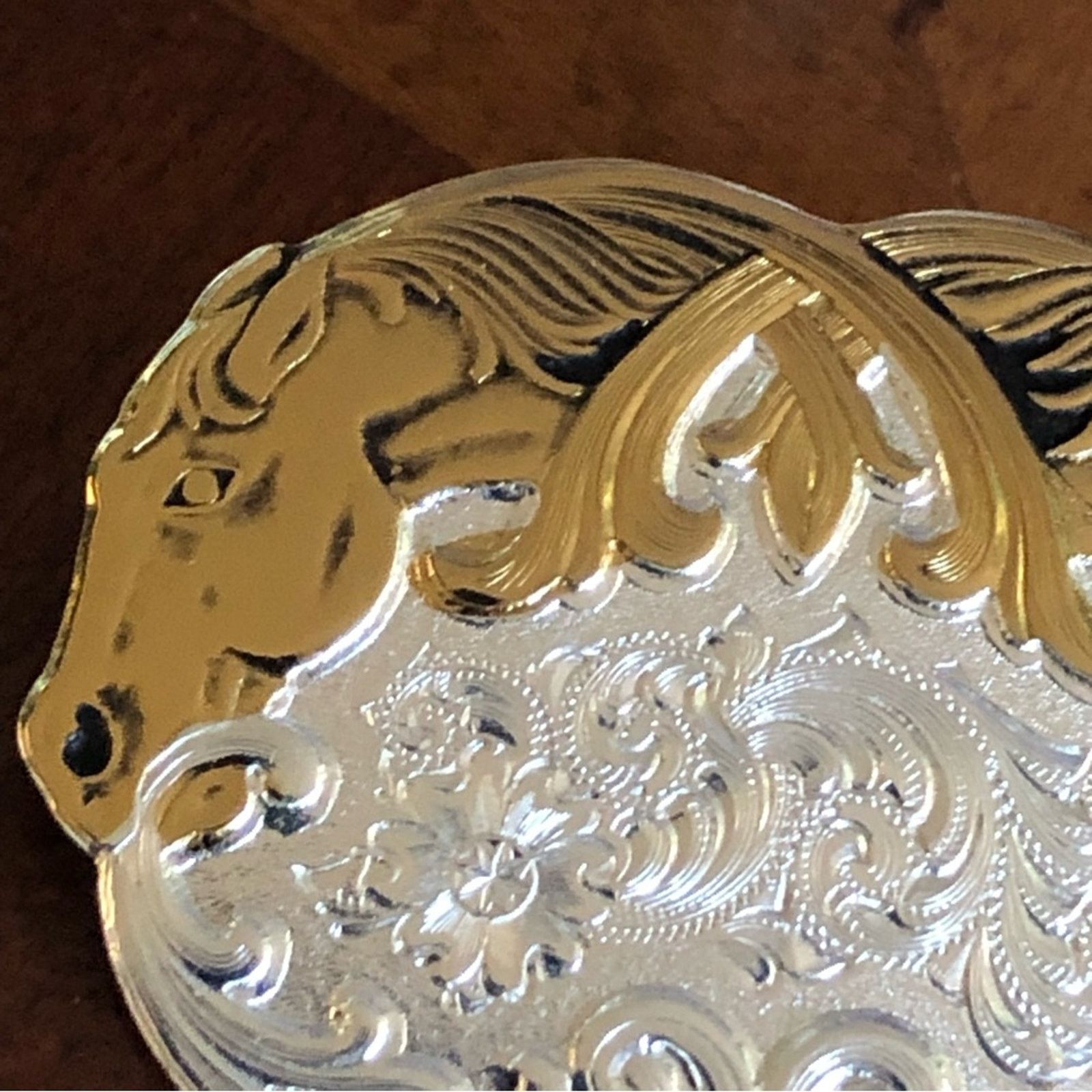 Jewelry Ladies western double horse head etched set Size ONE SIZE - 6 Thumbnail