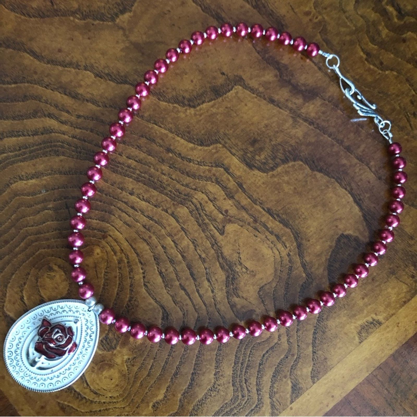 Handmade Handcrafted repurpose red rose filigree Pearl necklace Size ONE SIZE - 10 Thumbnail