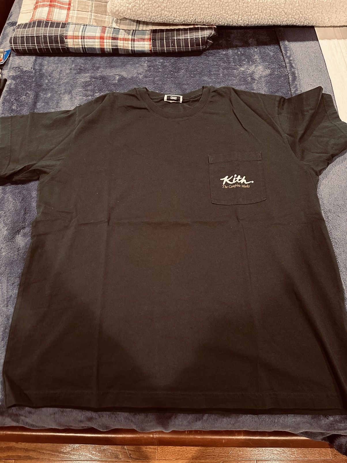 Kith ISO Kith apartment tee Size US XL / EU 56 / 4 - 3 Thumbnail