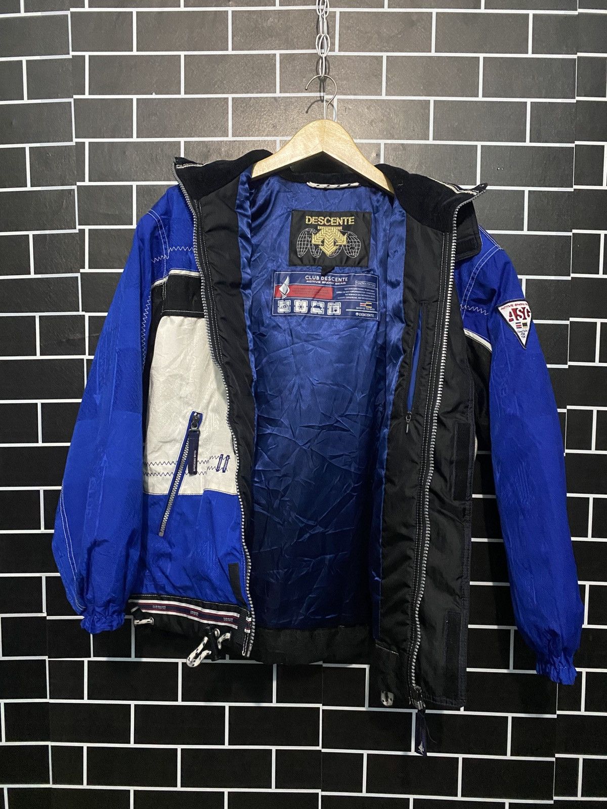 Descente Vintage descente active snow gear parka ski jacket Size US M / EU 48-50 / 2 - 14 Thumbnail