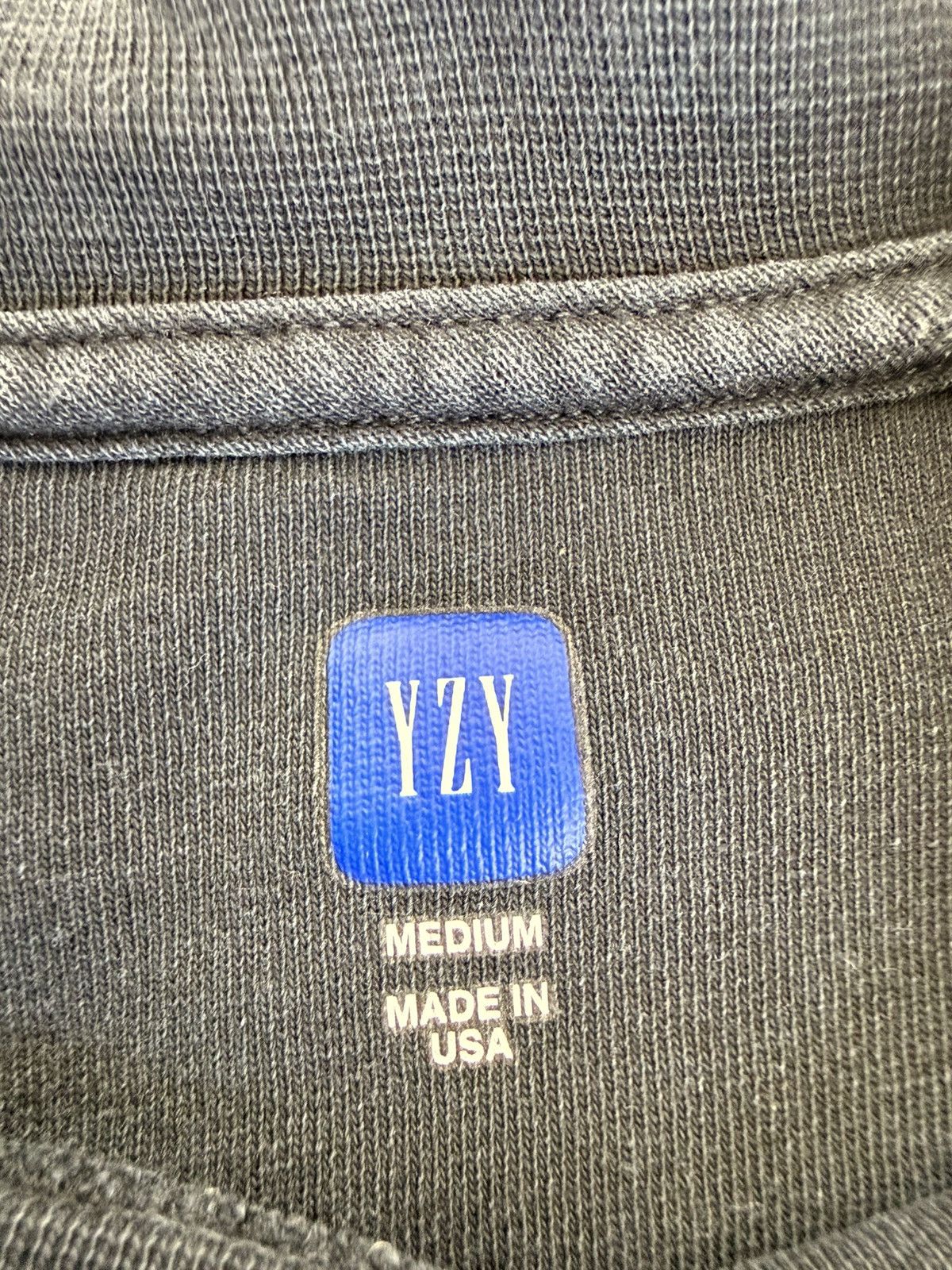 Gap × Yeezy YEEZY x GAP Dove T-Shirt Size US L / EU 52-54 / 3 - 4 Thumbnail