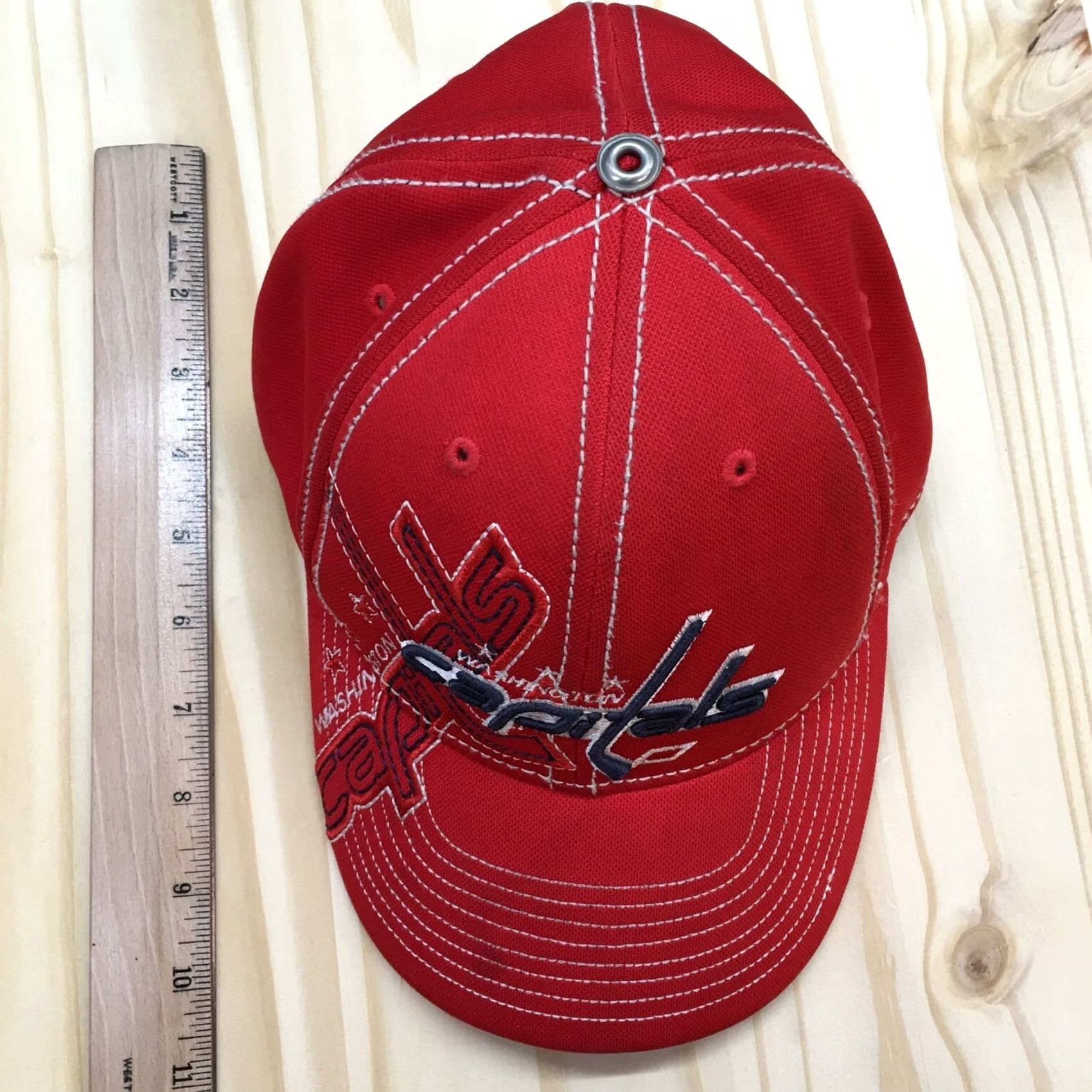 Reebok Reebok Washington Capitals NHL Baseball Cap Hat Mens Red S-M Fitted Curved Brim Size ONE SIZE - 3 Thumbnail