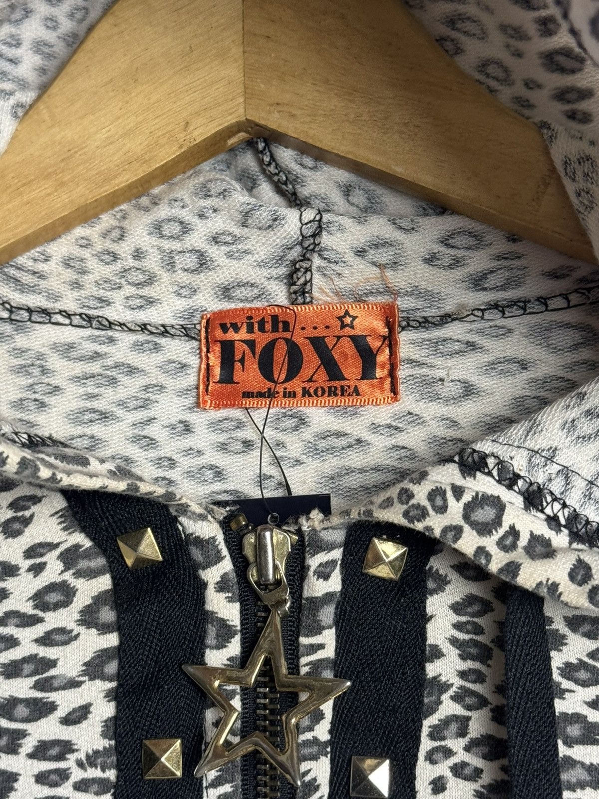Hysteric Glamour Studded Croped Hoodie Y2K Styled Japanese Size US S / EU 44-46 / 1 - 5 Thumbnail