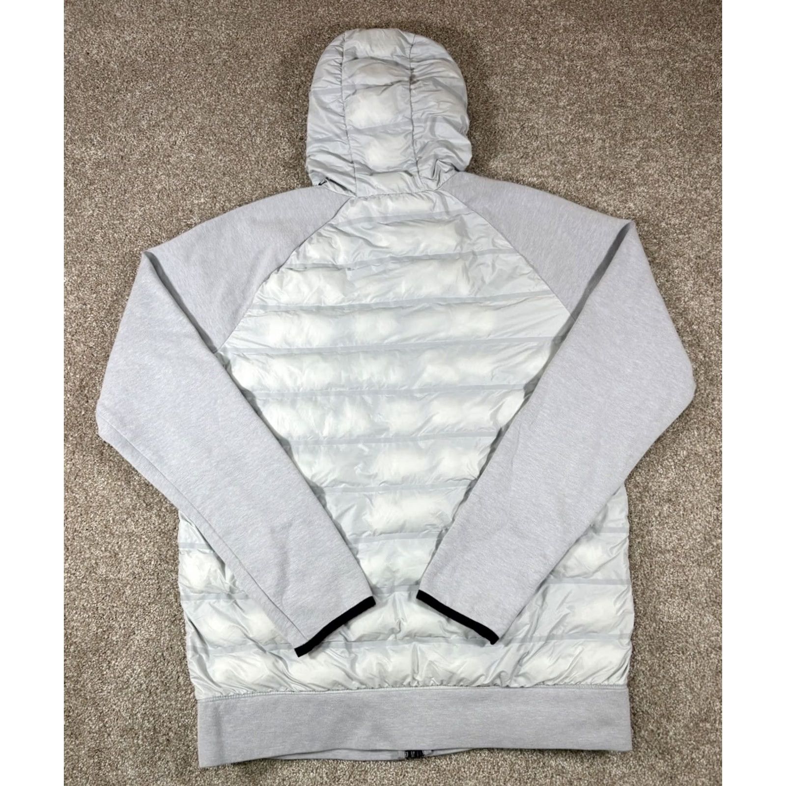 Old Navy Old Navy Active Jacket Hybrid Quilted Front Full Zip Grey Men’s Size Small Size US S / EU 44-46 / 1 - 3 Thumbnail