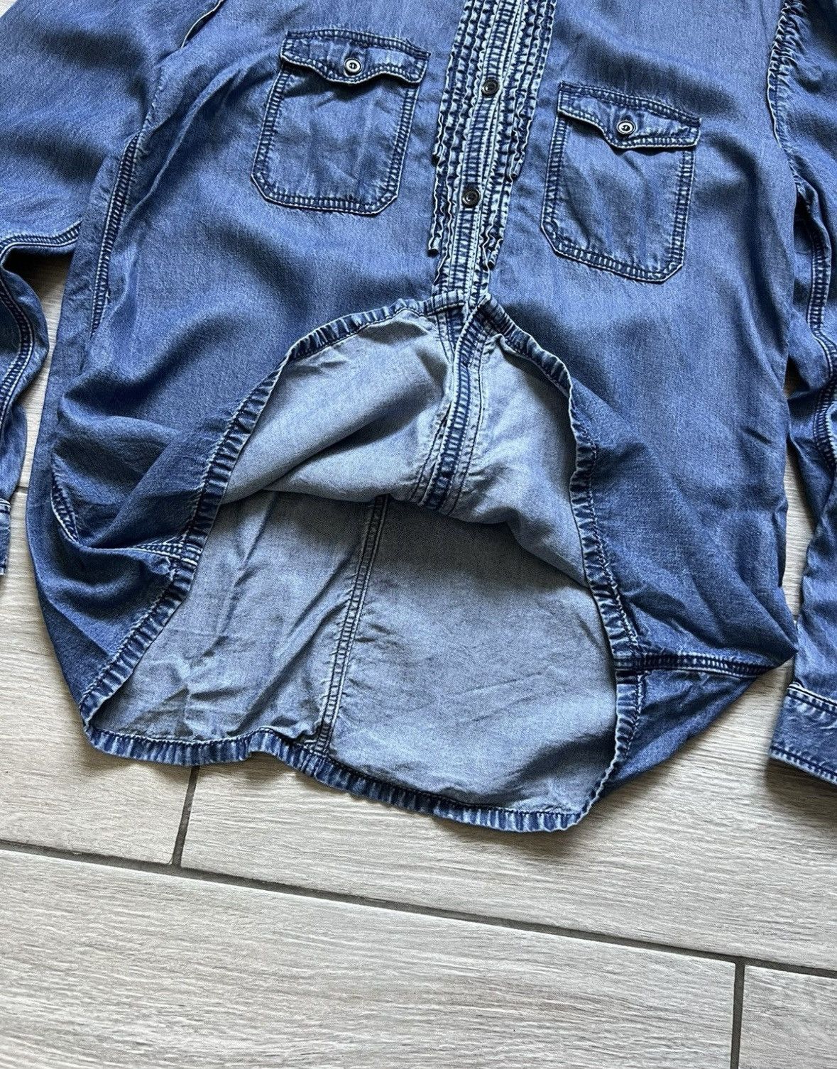 Burberry 💙Burberry Shirt Jeans Women Rare M Size Size M / US 6-8 / IT 42-44 - 10 Thumbnail