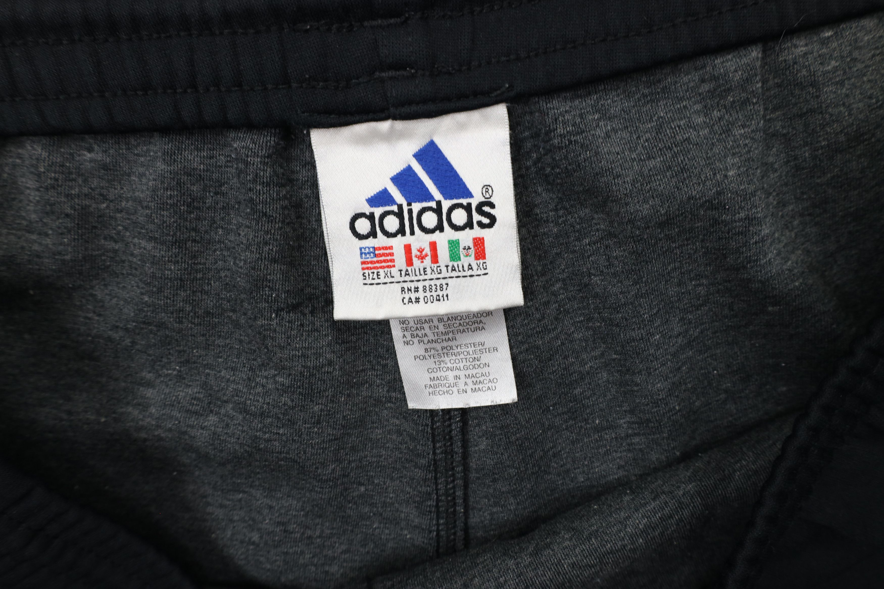 Adidas × Vintage Vintage 90s Adidas Tapered Leg Warm Up Soccer Pants Black Size US 38 / EU 54 - 8 Thumbnail