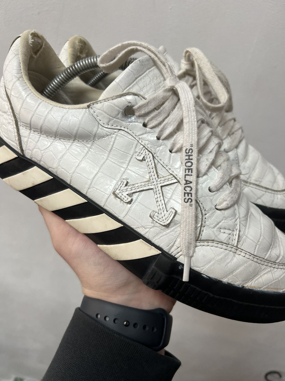Off-White Off-White Low Vulcanized white/white Sneaker Leather Size US 8 / EU 41 - 2 Thumbnail