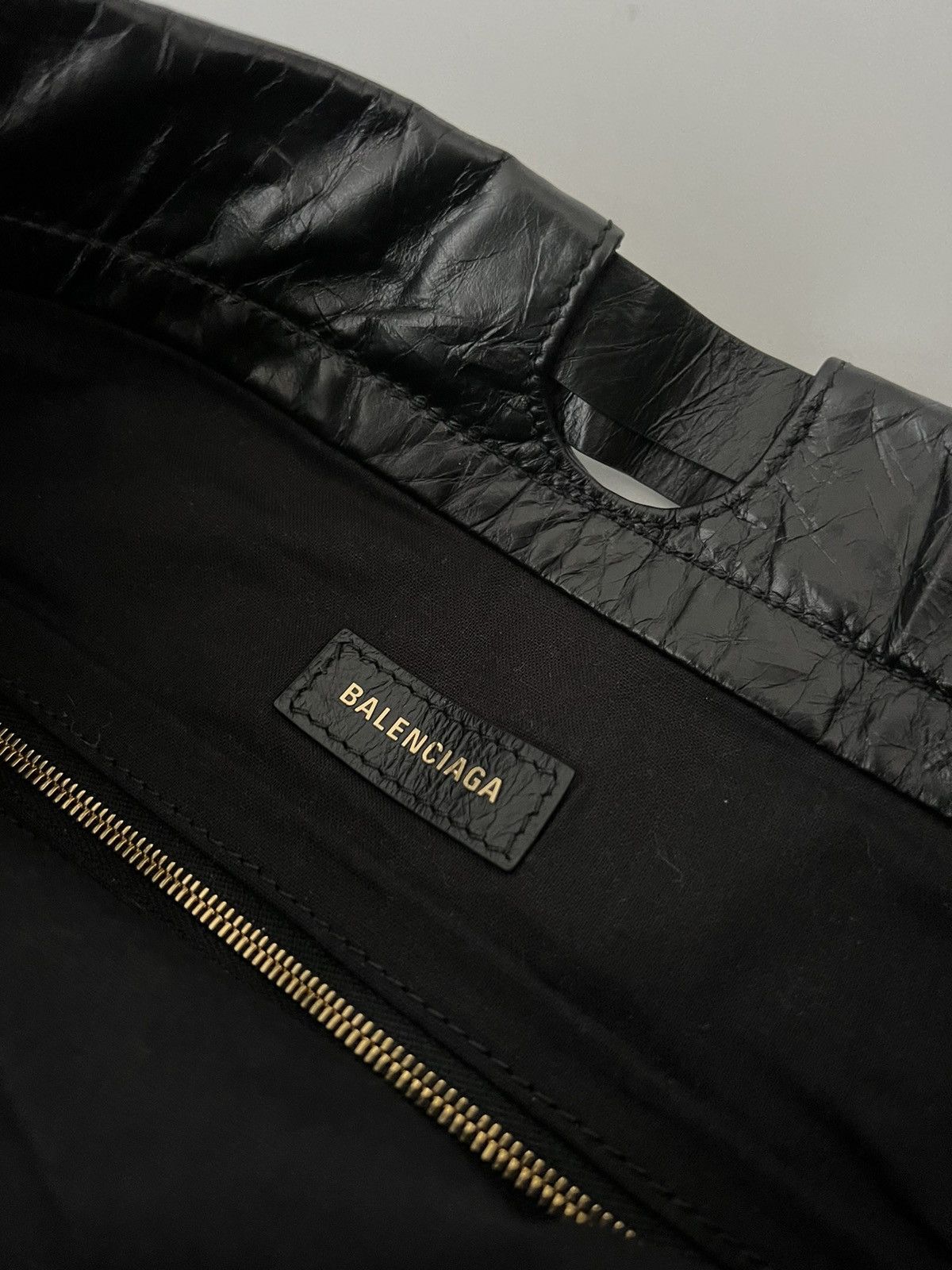 Balenciaga Balenciaga Crush Medium Tote Bag Size ONE SIZE - 14 Thumbnail
