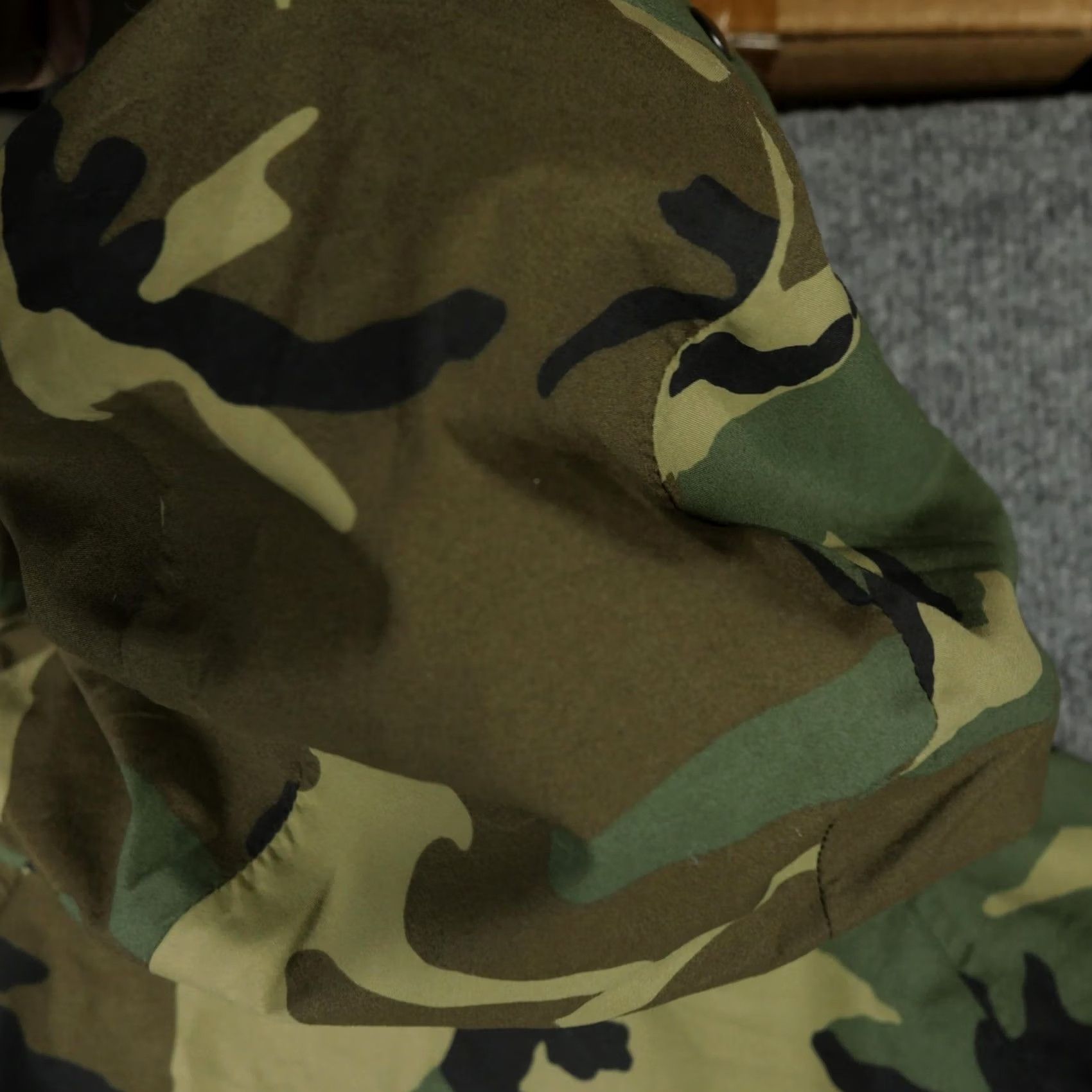 Vintage VINTAGE Tennessee Apparel Corp Jacket Mens LT Camouflage Parka Winter Military ECWCS Cold Weather Size US L / EU 52-54 / 3 - 6 Thumbnail