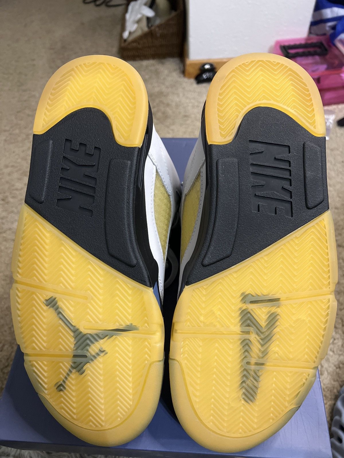 Jordan Brand × Nike Jordan 5 A Ma Maniere Size US 8.5 / EU 41-42 - 4 Thumbnail