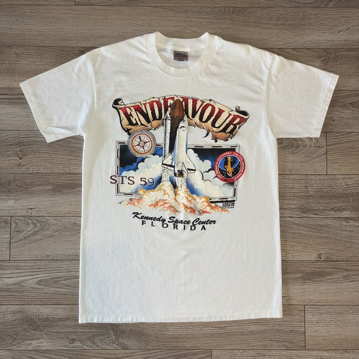 Other Nasa Kennedy Space Center Endeavour white tee Size US L / EU 52-54 / 3 - 1 Thumbnail