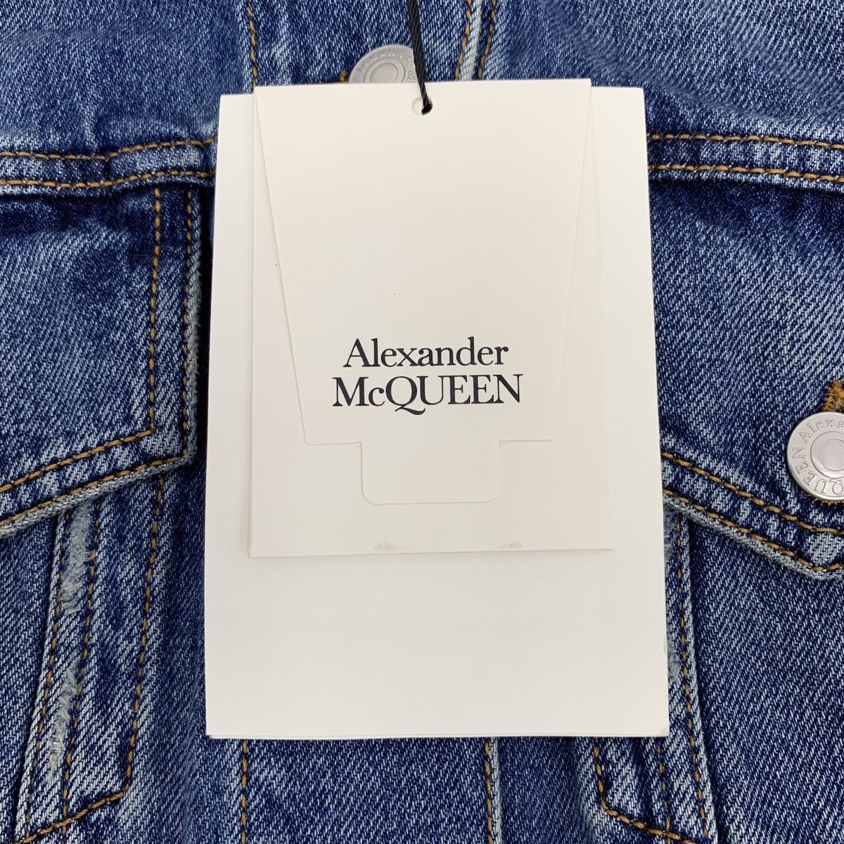 Alexander McQueen Alexander McQueen Navy Lapel Single Breasted Denim Jacket Size S / US 4 / IT 40 - 7 Thumbnail