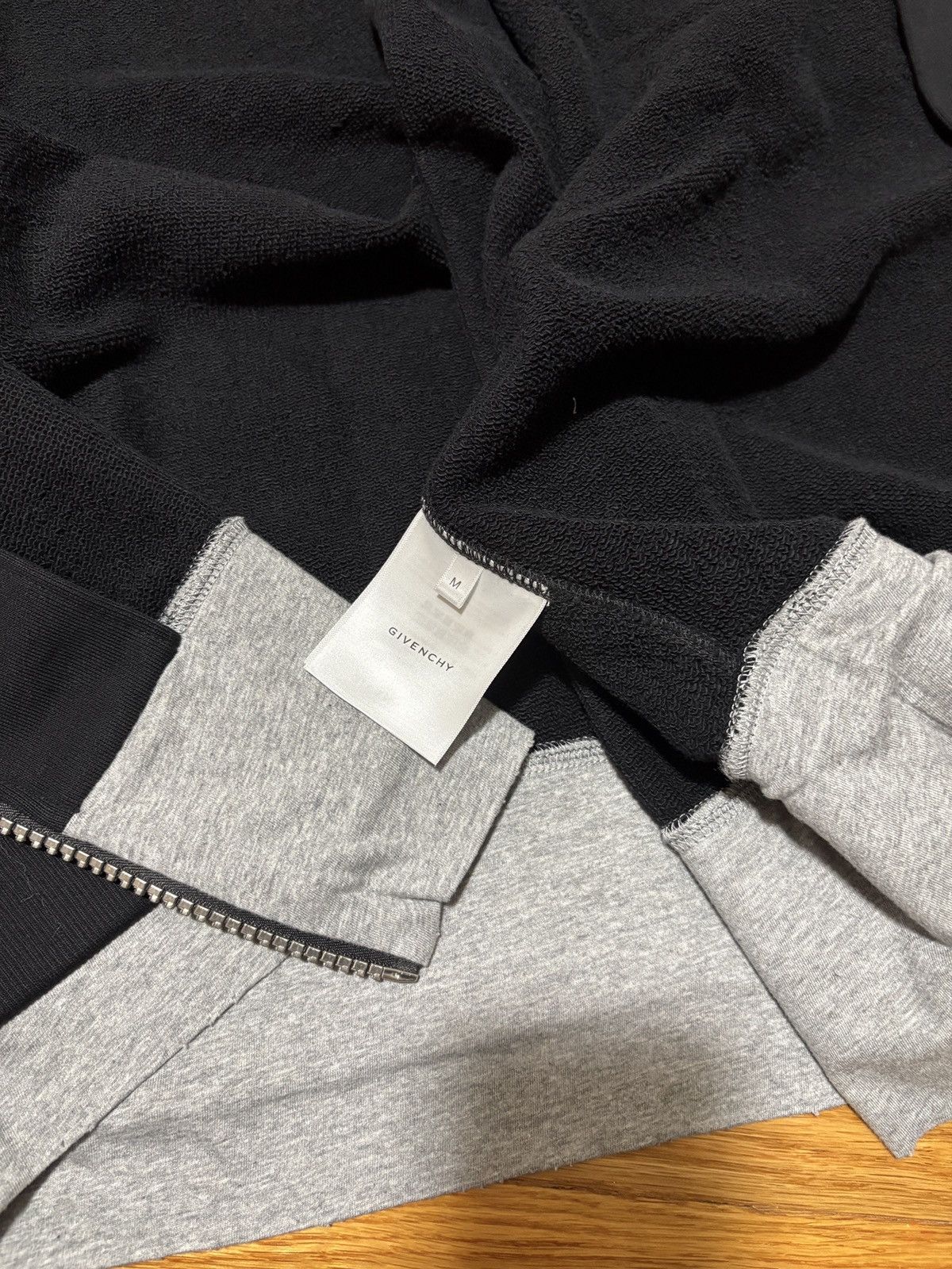 Givenchy Givenchy Hooded Zip-Up Jacket Size US M / EU 48-50 / 2 - 9 Thumbnail