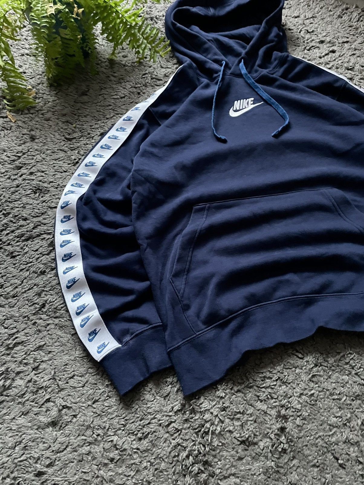 Nike × Vintage 00s Nike Hoodie Streetwear Center Logo Drill Swoosh Vintage Size US S / EU 44-46 / 1 - 6 Thumbnail