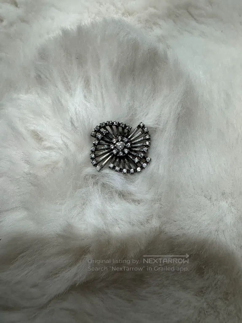 Saint Laurent Paris Saint Laurent Paris Crystal Flower Brooch Size ONE SIZE - 5 Thumbnail