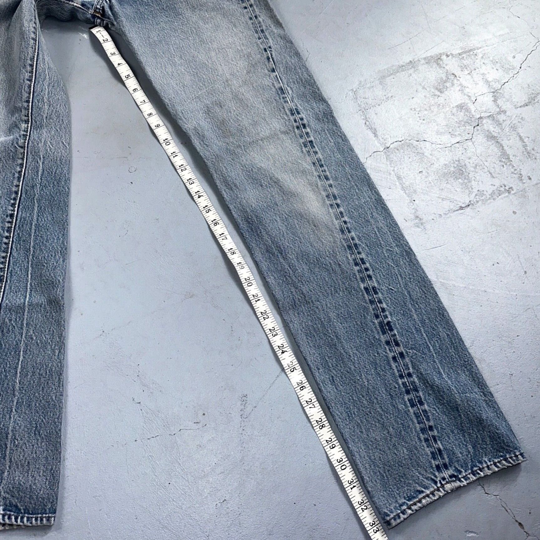 Levi's VINTAGE Levi's 501 XX Jeans 80s Redline Selvedge USA Light Wash 29x38, 29x33? Size US 29 - 5 Thumbnail