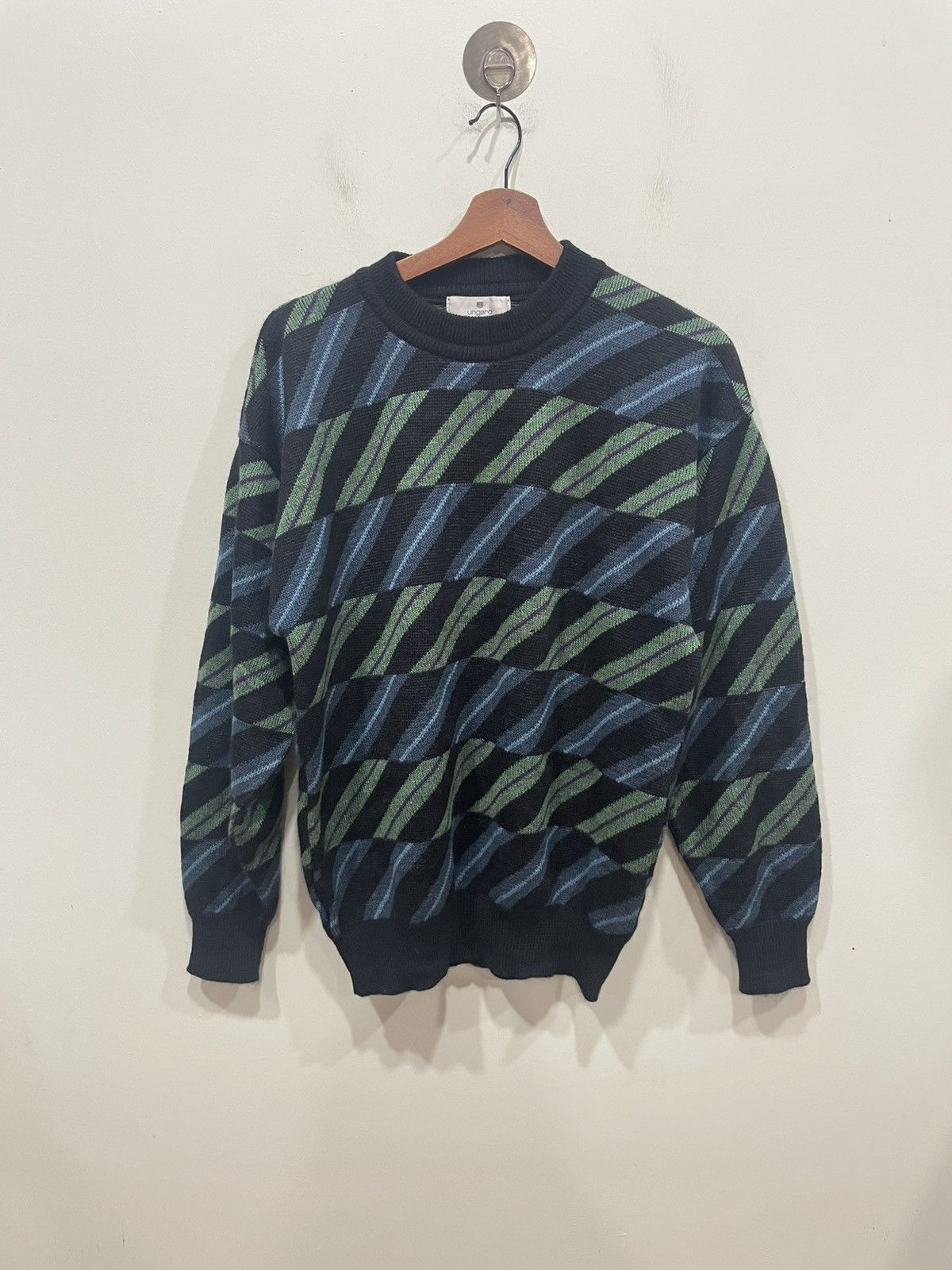 Ungaro Paris Ungaro Paris Sweater Size M / US 6-8 / IT 42-44 - 1 Thumbnail